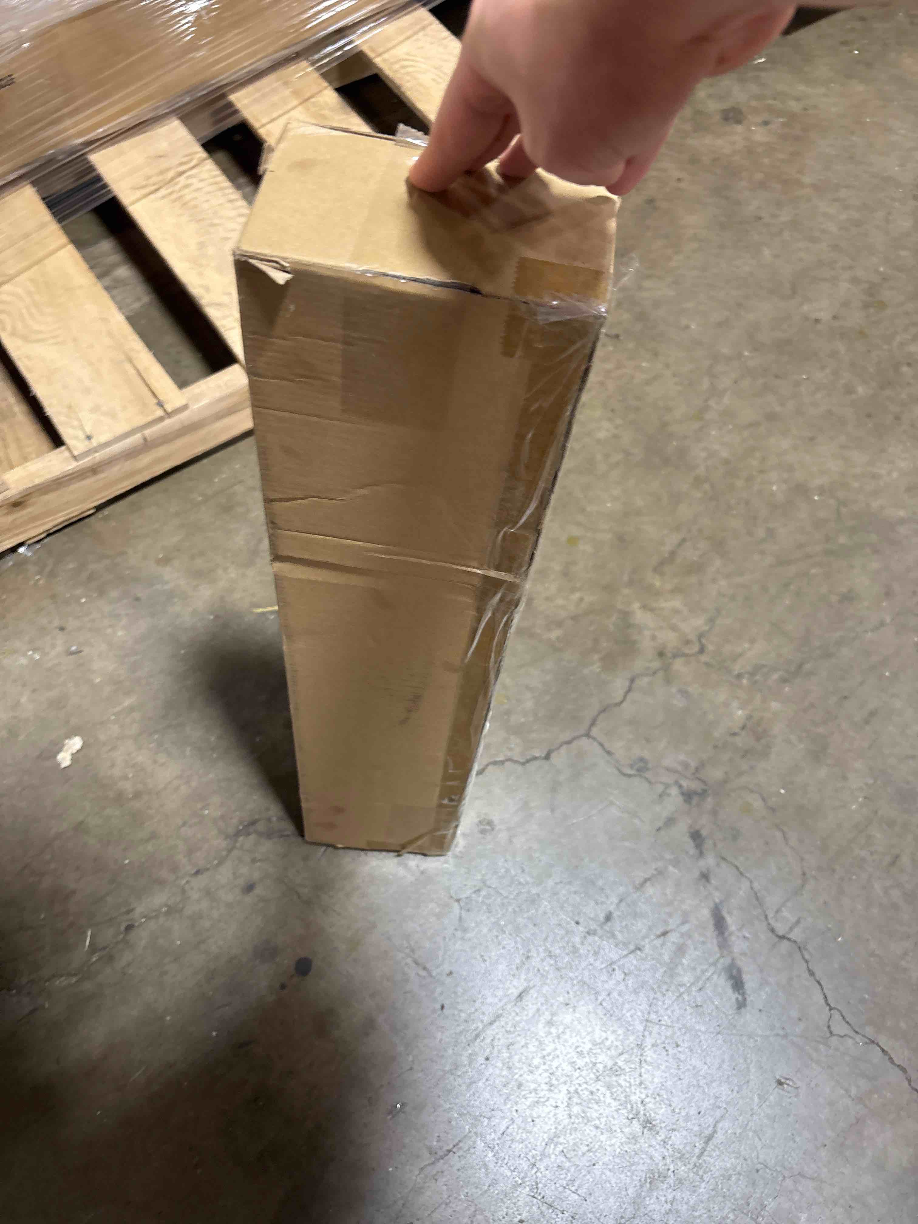 https://s3.amazonaws.com/lotting-images-prod/phillipi/BRN1323360_1757512442669.jpeg