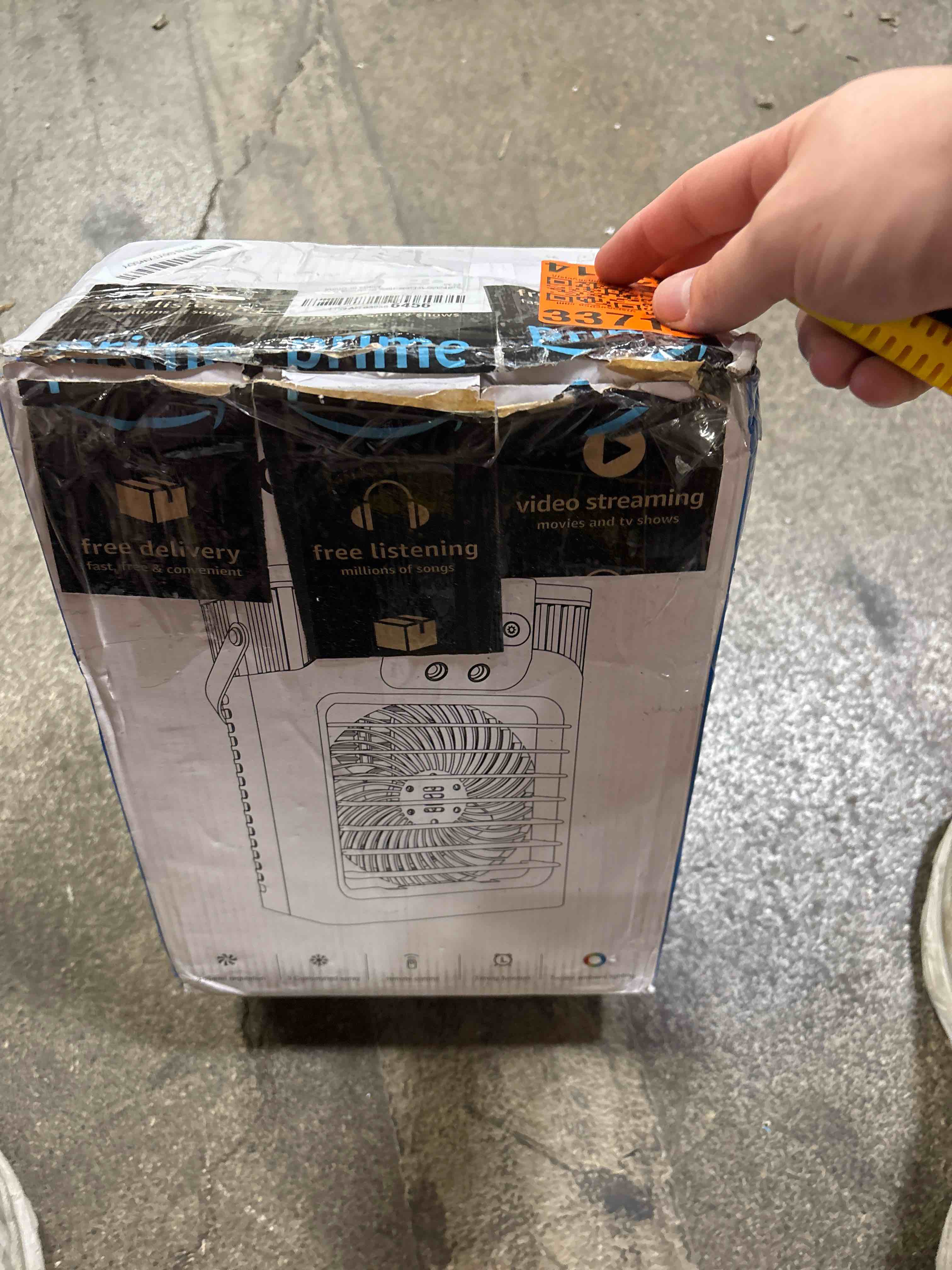 https://s3.amazonaws.com/lotting-images-prod/phillipi/BRN1323424_1757955566024.jpeg