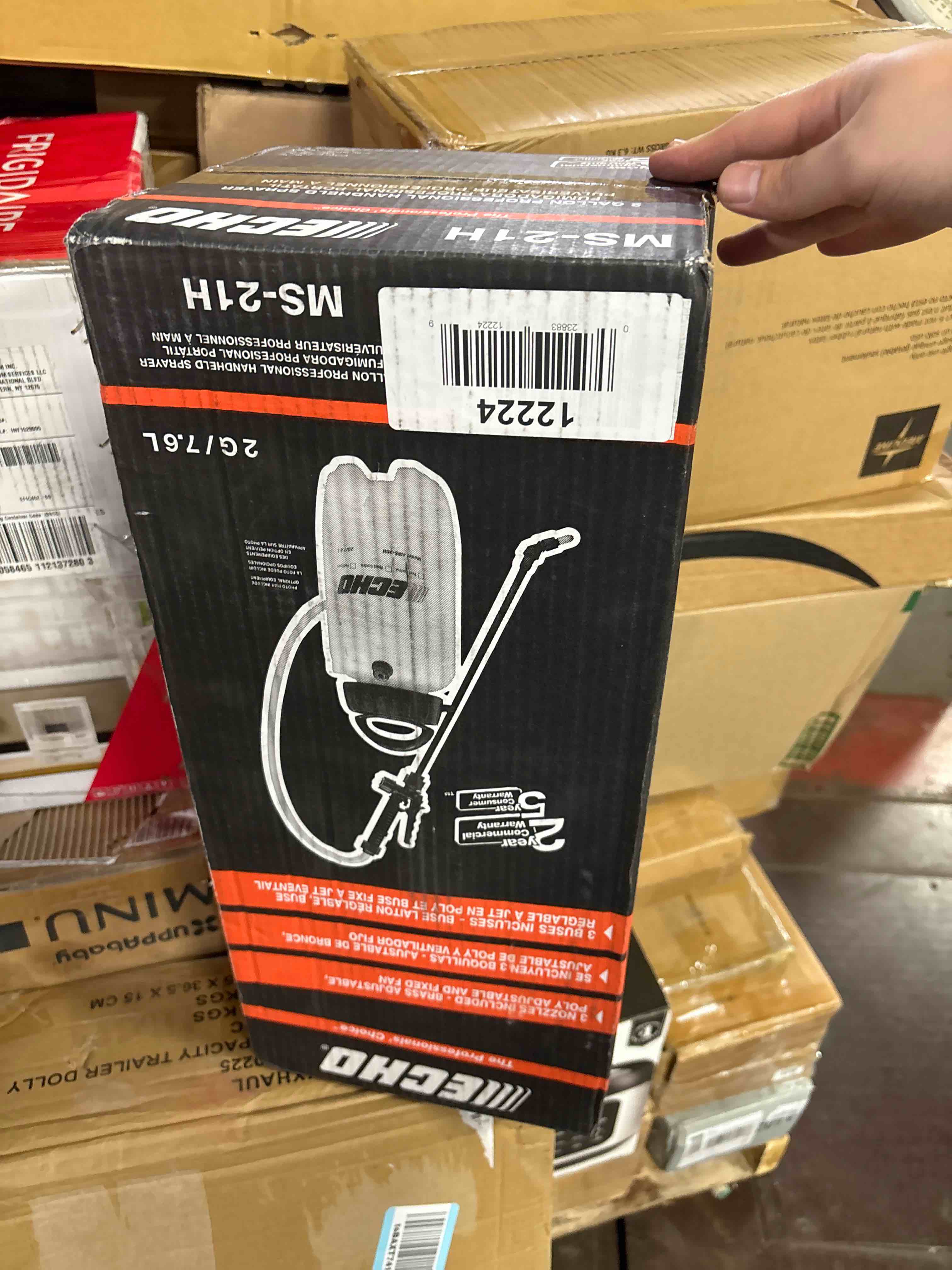 https://s3.amazonaws.com/lotting-images-prod/phillipi/BRN1323476_1758566160073.jpeg