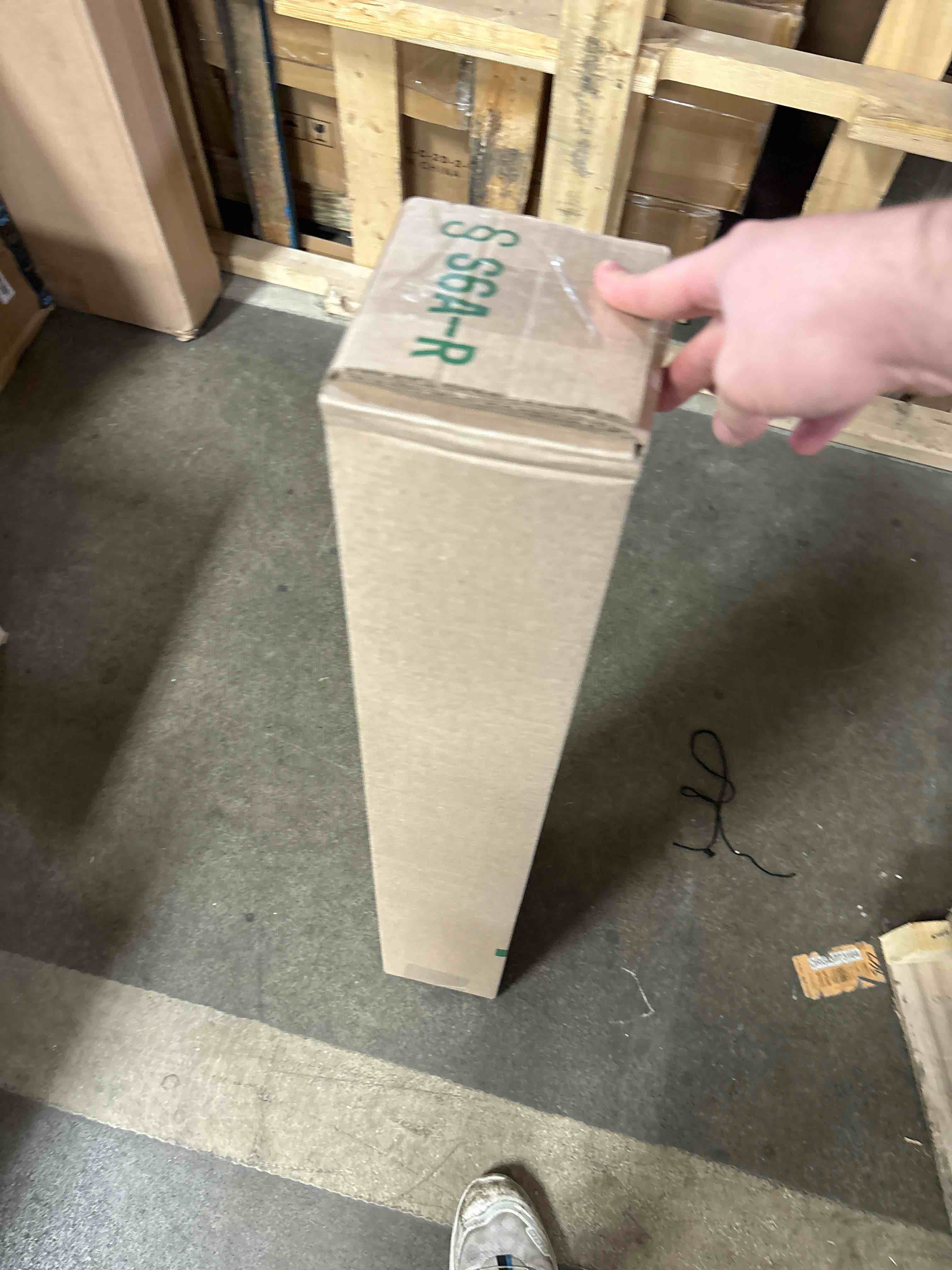 https://s3.amazonaws.com/lotting-images-prod/phillipi/BRN1323493_1758569642473.jpeg