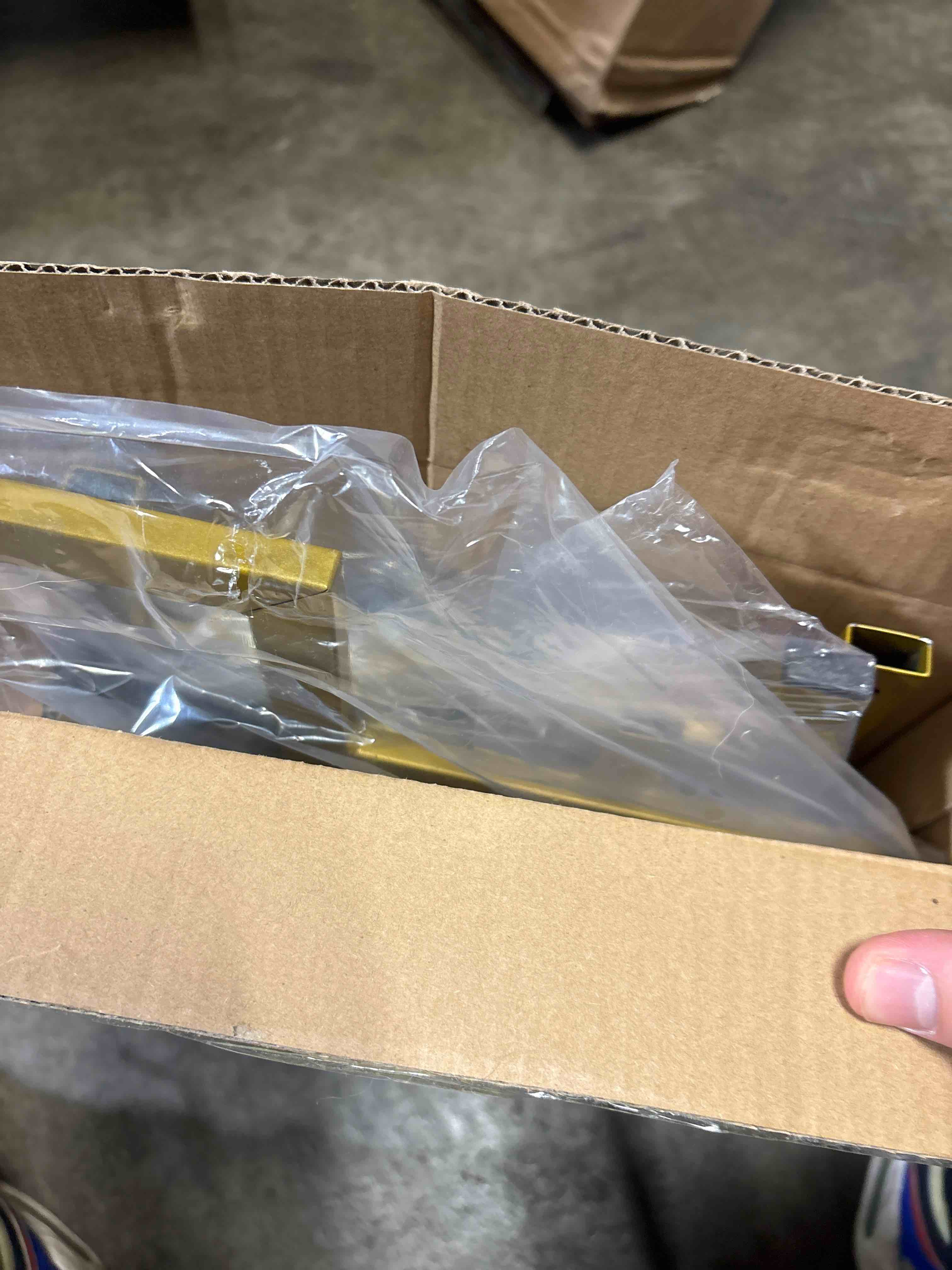 https://s3.amazonaws.com/lotting-images-prod/phillipi/BRN1323545_1758898989156.jpeg