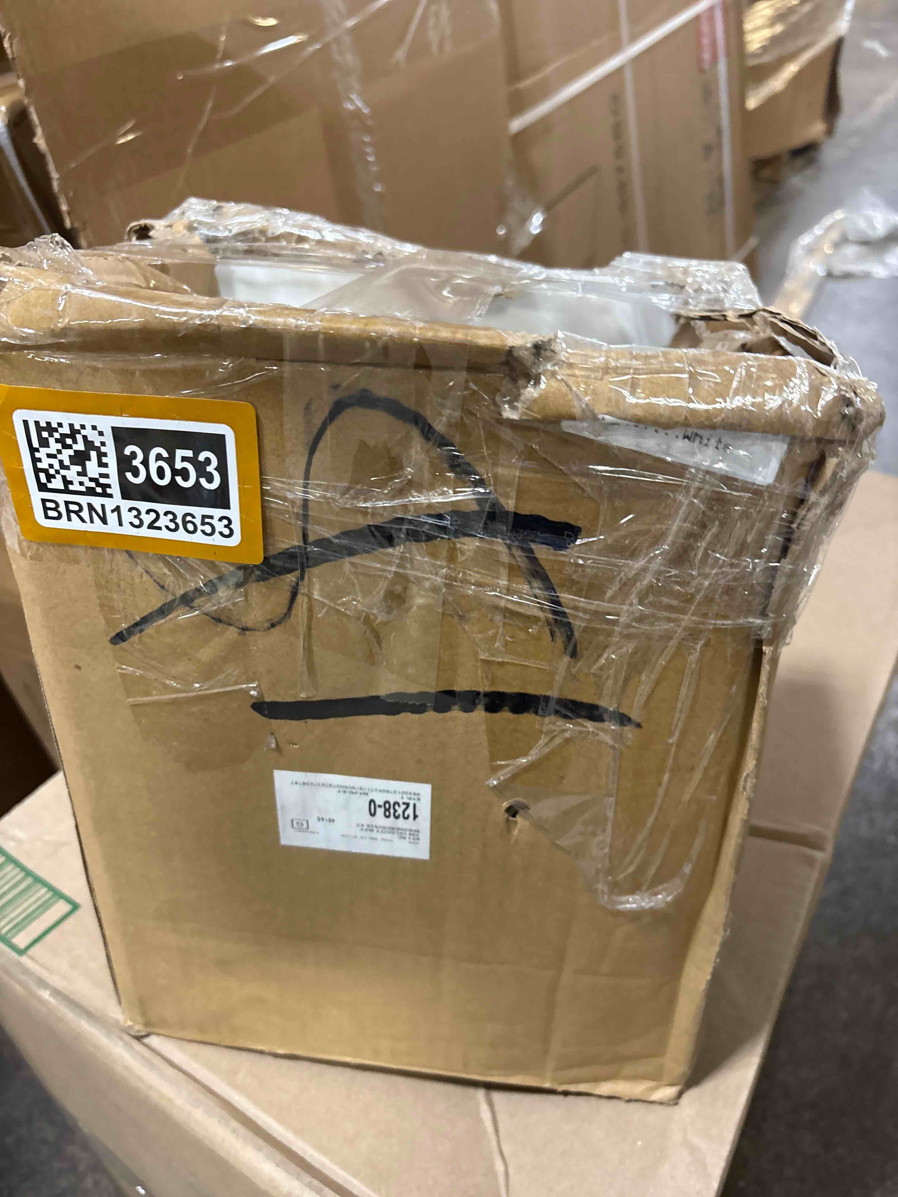 https://s3.amazonaws.com/lotting-images-prod/phillipi/BRN1323653_1759159531739.jpeg