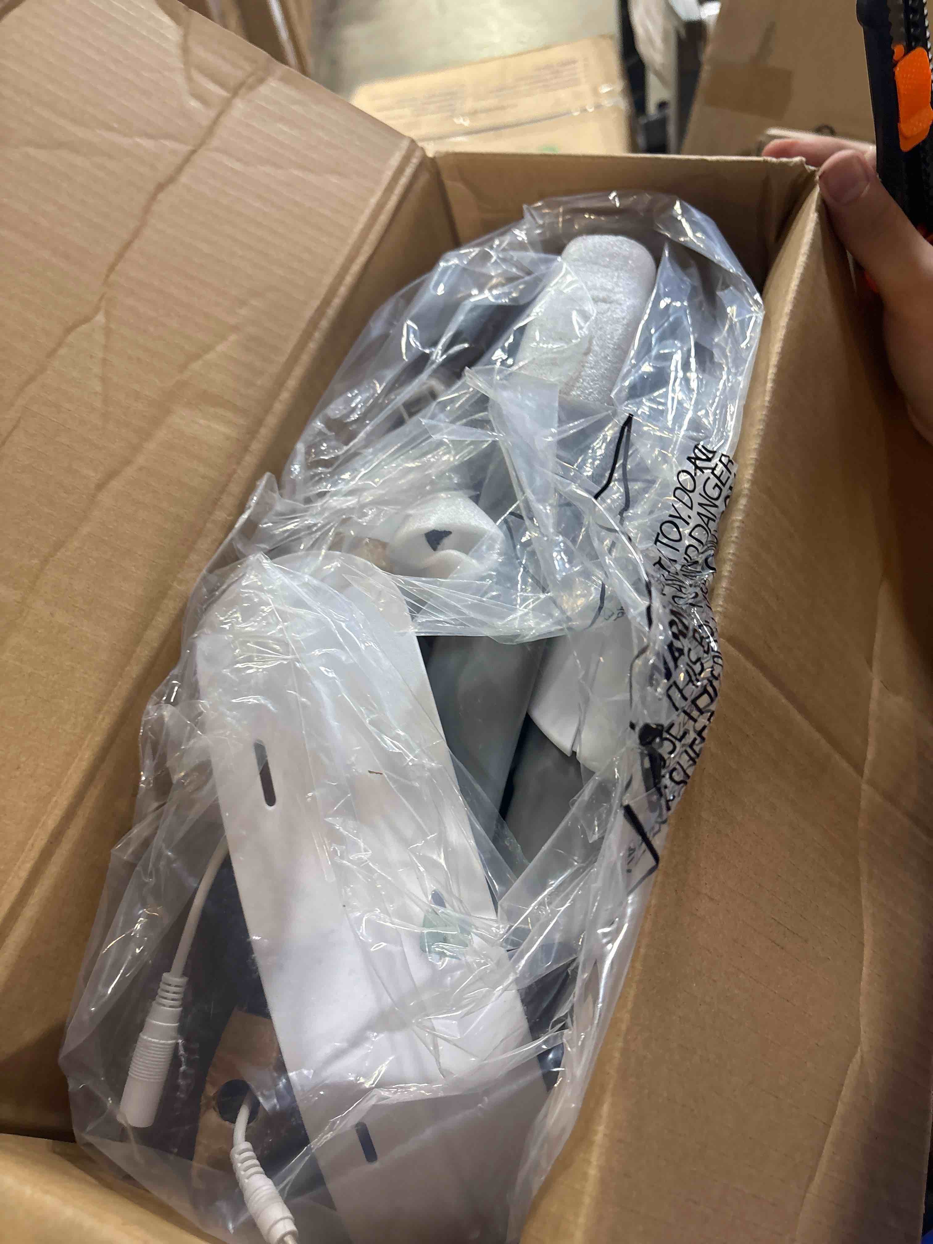 https://s3.amazonaws.com/lotting-images-prod/phillipi/BRN1323768_1760469050028.jpeg