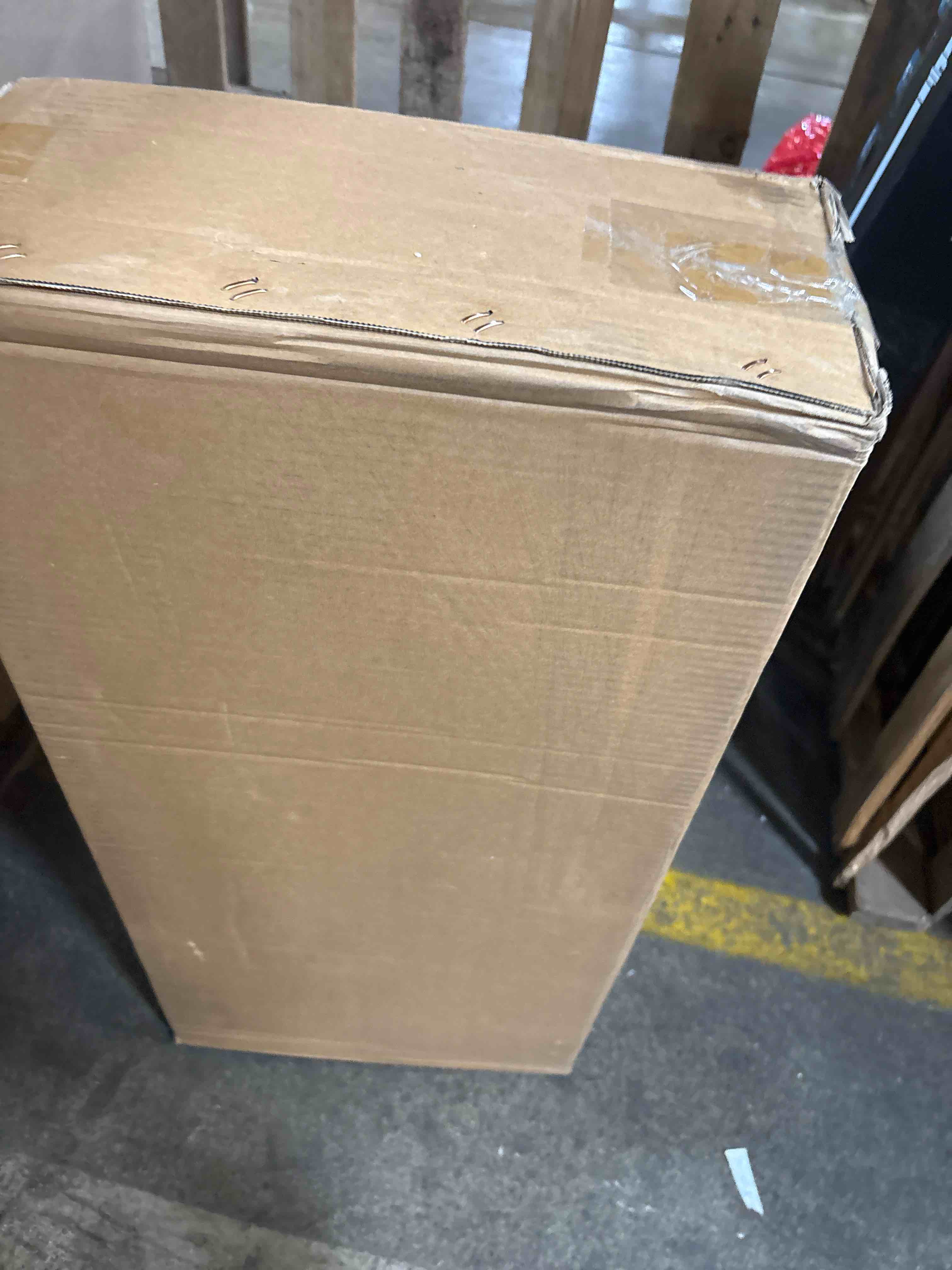https://s3.amazonaws.com/lotting-images-prod/phillipi/BRN1323778_1760470442546.jpeg