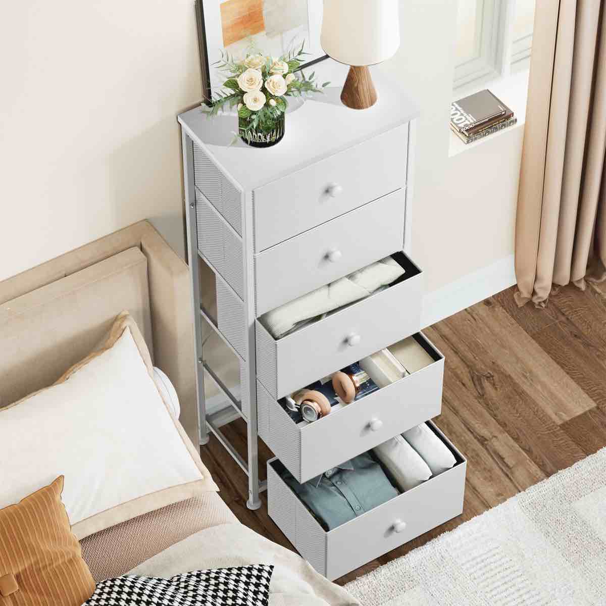 Condition photo showing New/Like New for Ojaswi 5-Drawer Dresser, Chest of drawers, Bedroom dresser