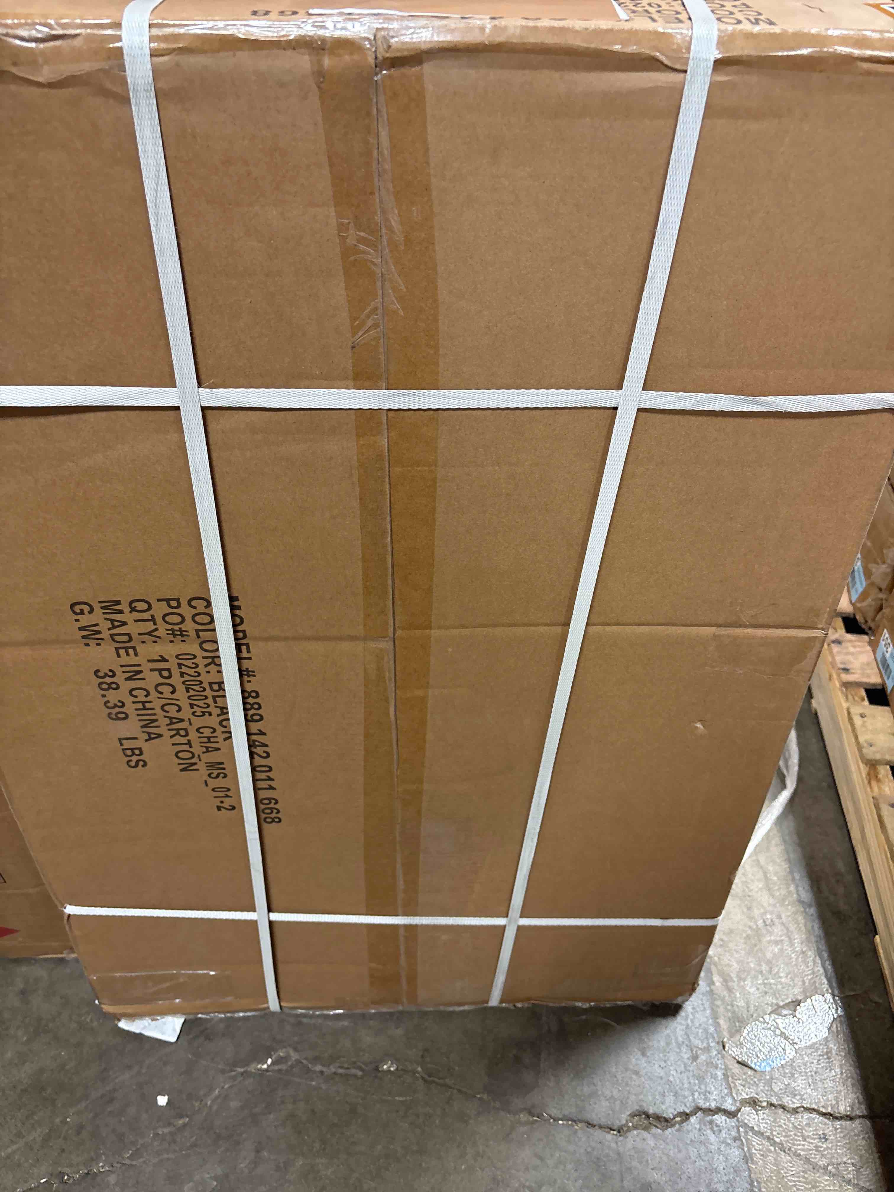 Condition photo showing New/Like New for Flash Furniture Aaron Commercial Grade 23.75" Square Black Metal Indoor-Outdoor Bar Height Table