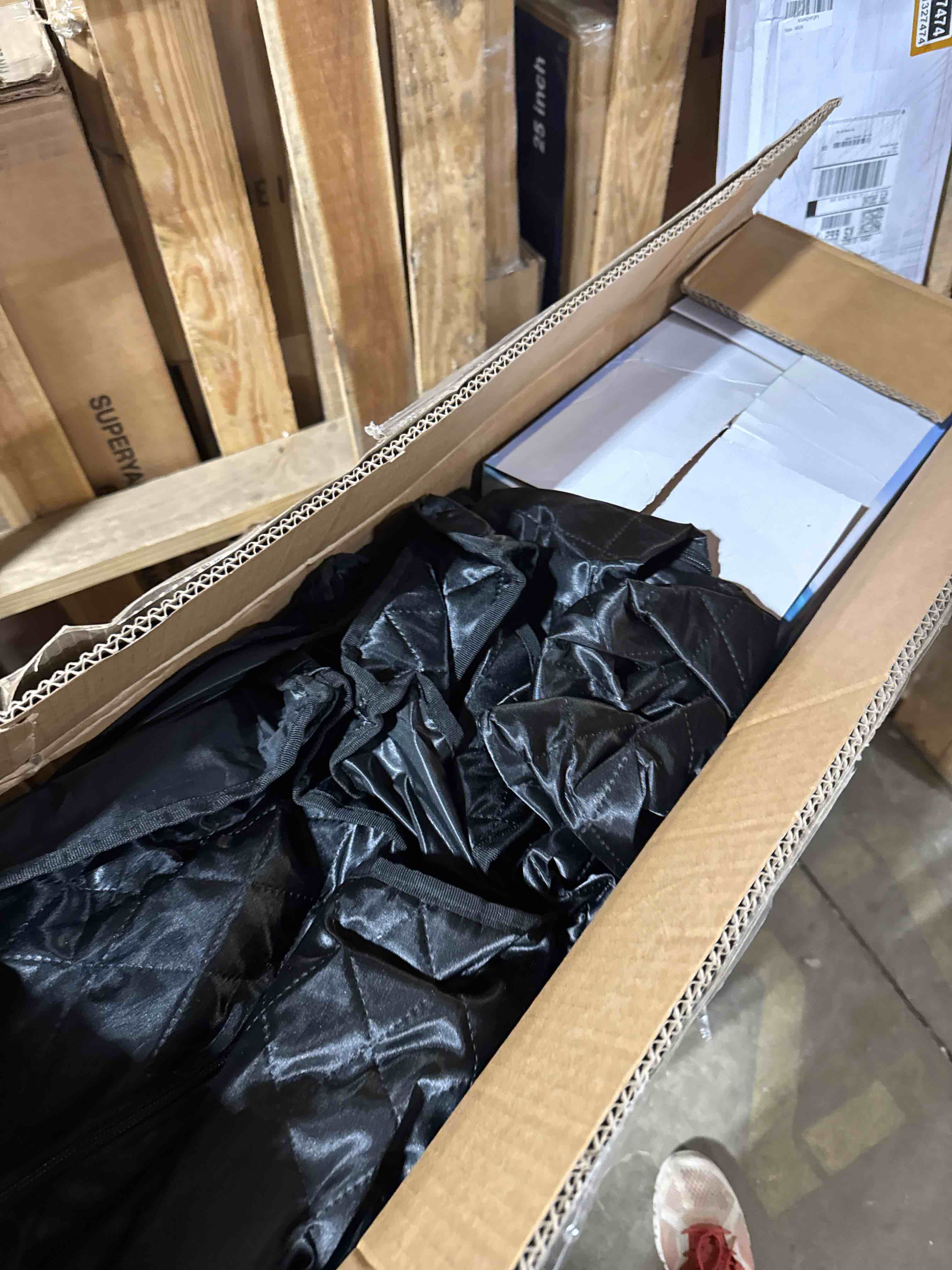 Condition photo showing Good Condition for KASUE , Portable Outdoor sports hat, breathable, sweat-absorbing, Use exercise