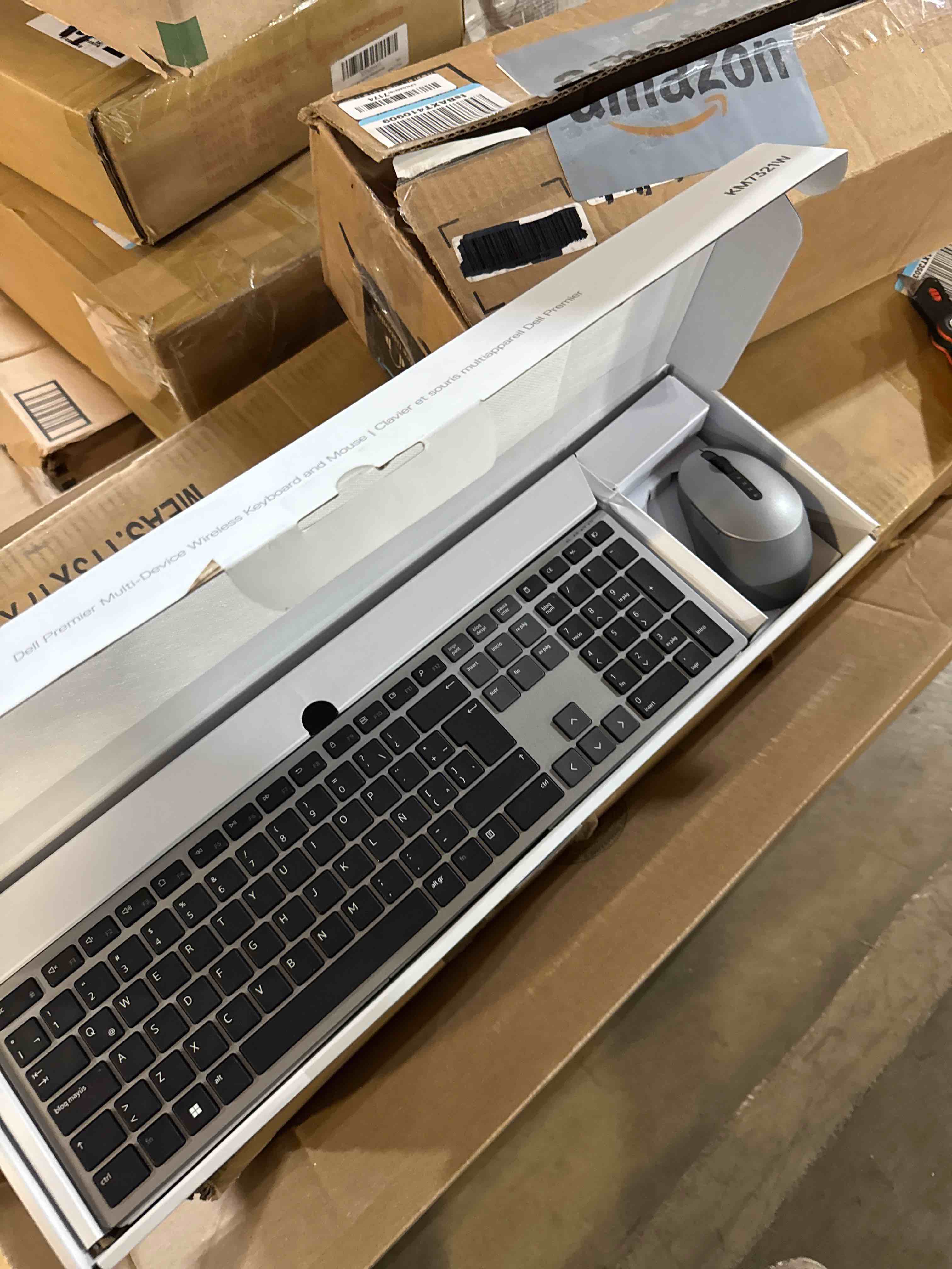 Condition photo showing New/Like New for DELL Premier Multi-Device Wireless Keyboard and Mouse KM7321W