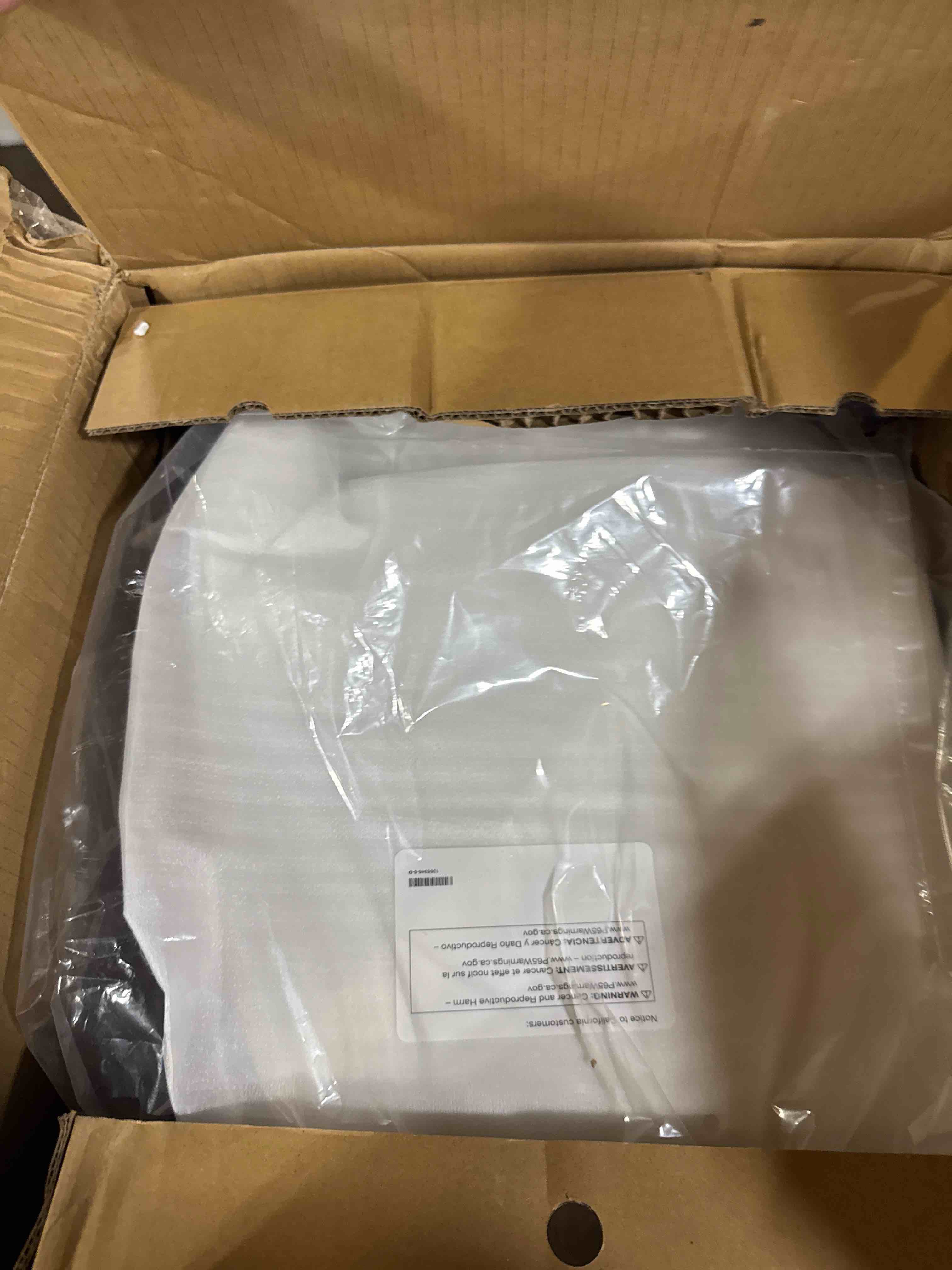 Condition photo showing Good Condition for Kohler PureWash E545 Elongated Heated Bidet Toilet Seat, Warm Water, White with Side Panel, Quiet-Close Lid, Self-Cleaning Wand, Adjustable Water Pressure and Nightlight, Side Panel Controls With Side Panel White