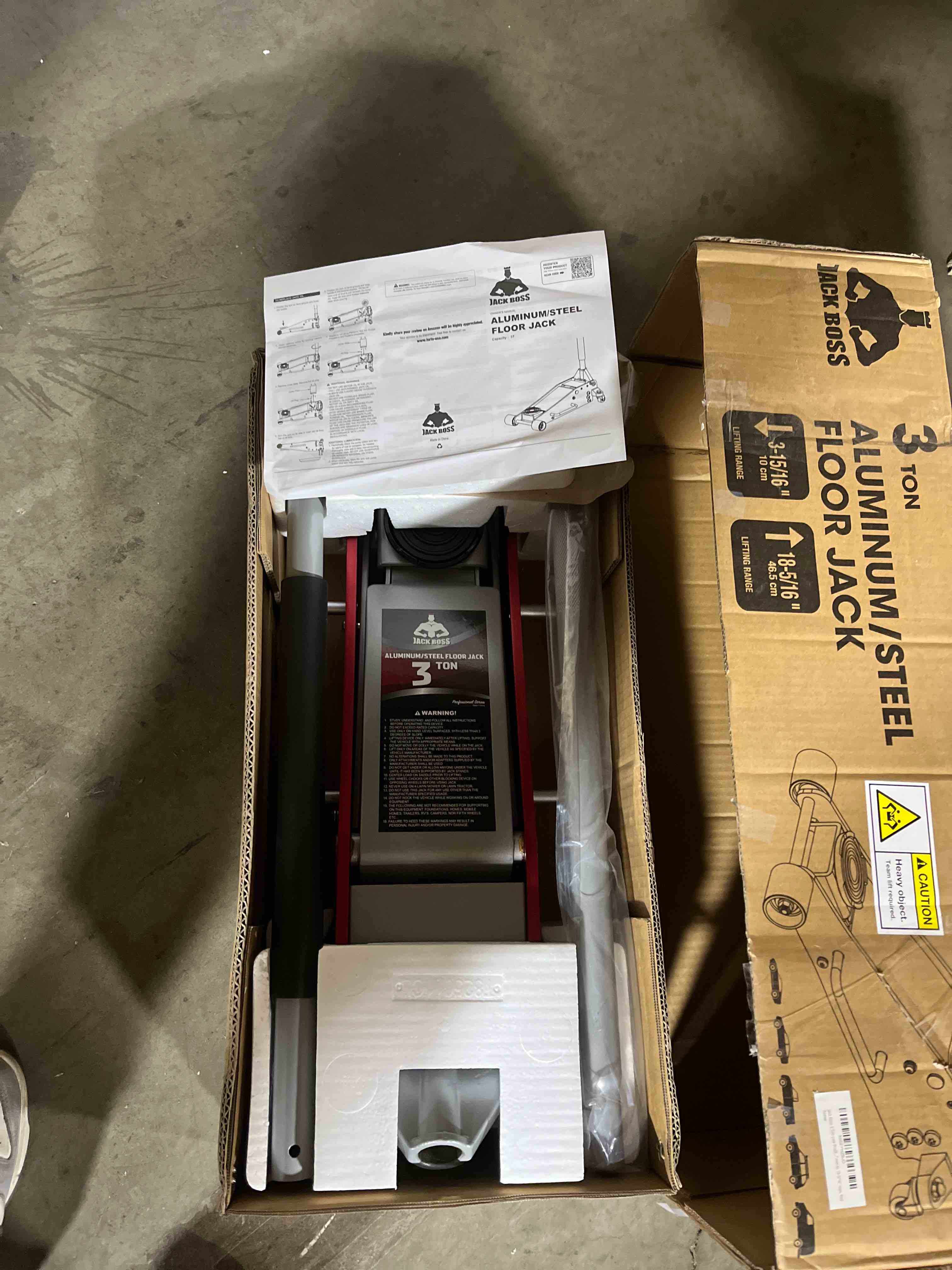 Condition photo showing New/Like New for 3 Ton Low Profile, Aluminum and Steel Racing Floor Jack with Dual Pistons Quick Lift Pump for Sport Utility Vehicle, Lifting Range 3-15/16" min to 18-5/16" max, Net Weight 58.5 lb, Red 3 Ton Aluminum Red