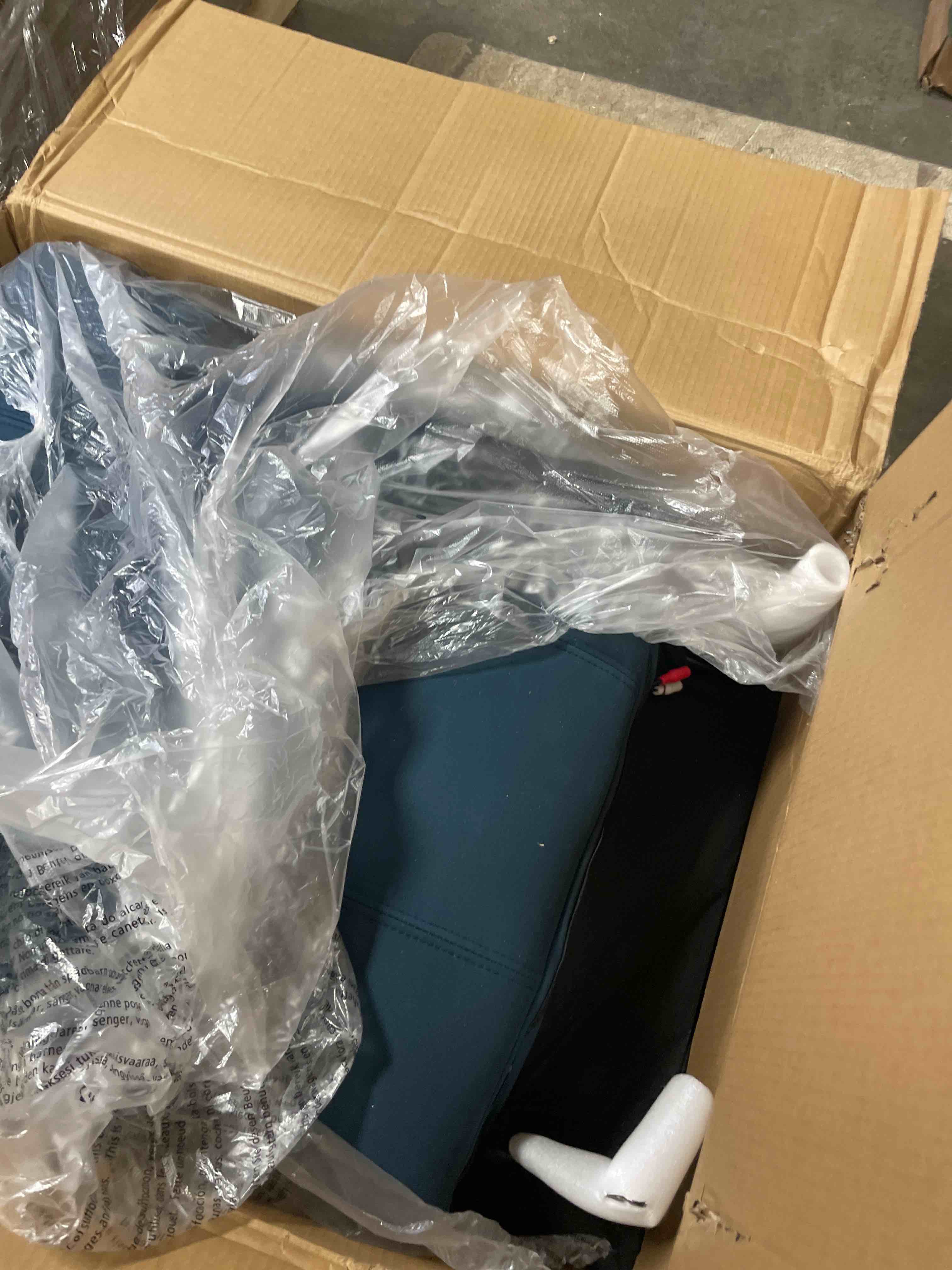 Condition photo showing Good Condition for korser power lift recliner chair for elderly electric recliner 2 boxes total ( one in stock is blue)