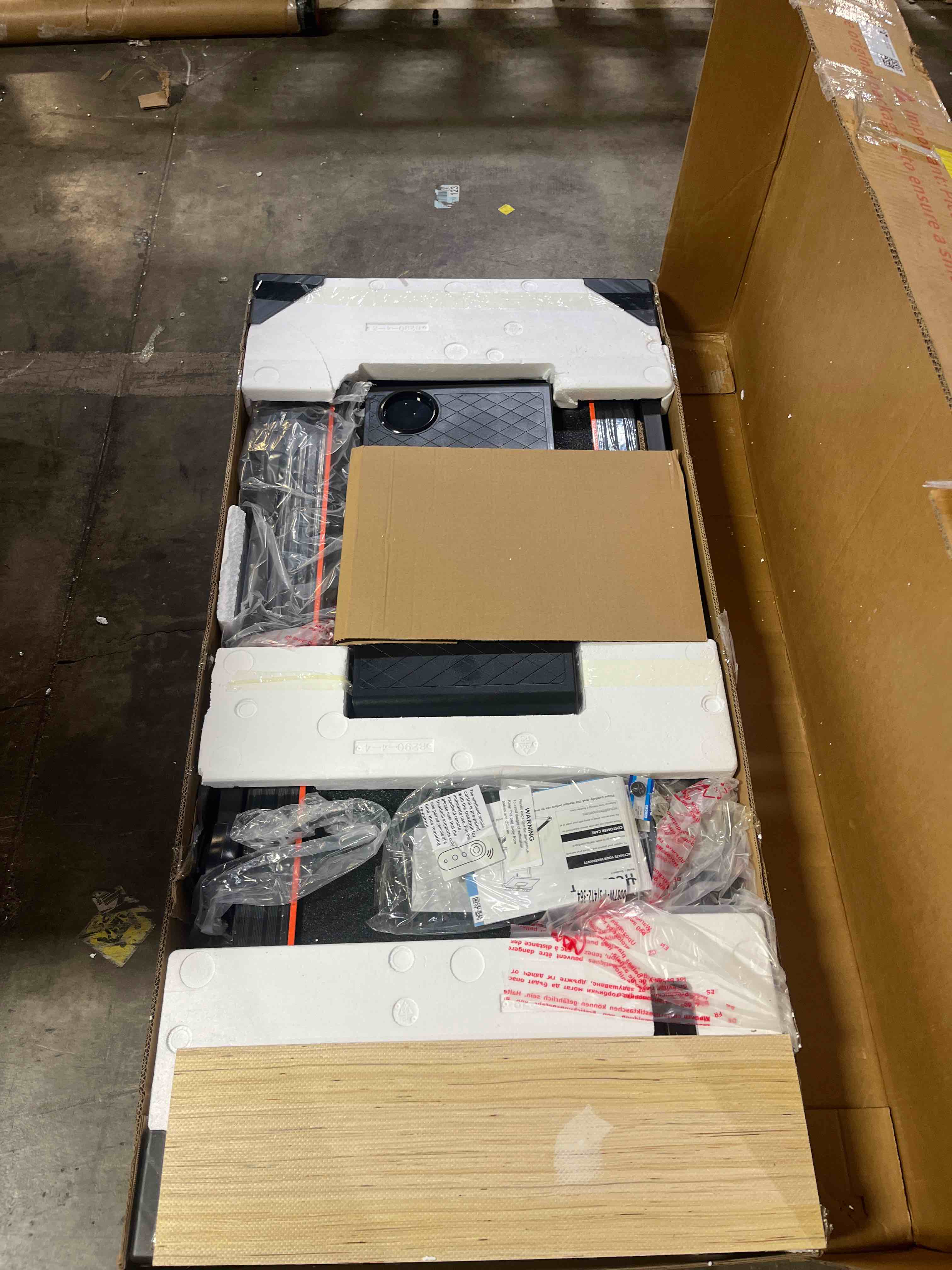 https://s3.amazonaws.com/lotting-images-prod/phillipi/BRN1328440_1777315889482.jpeg