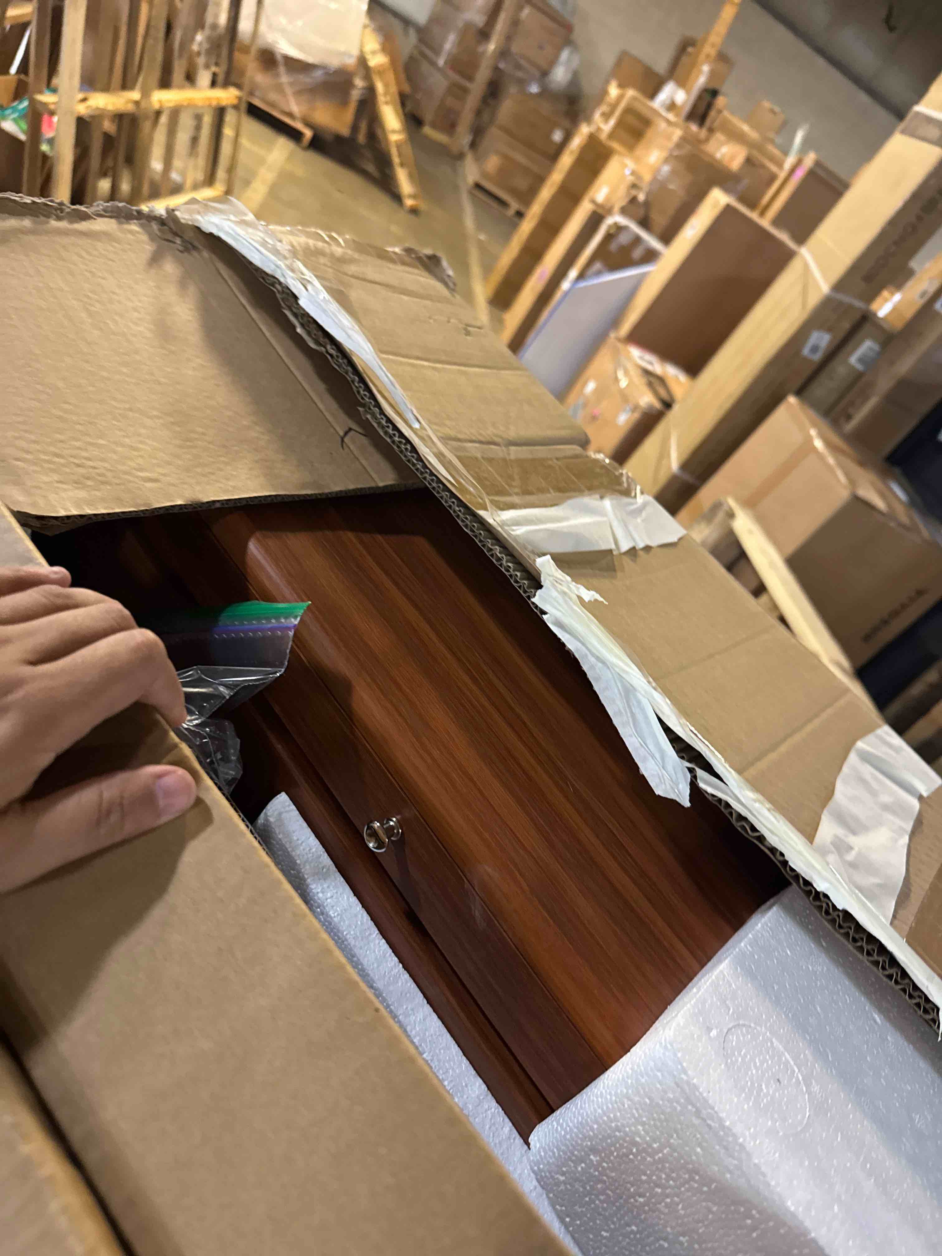 https://s3.amazonaws.com/lotting-images-prod/phillipi/BRN1328495_1777488659121.jpeg