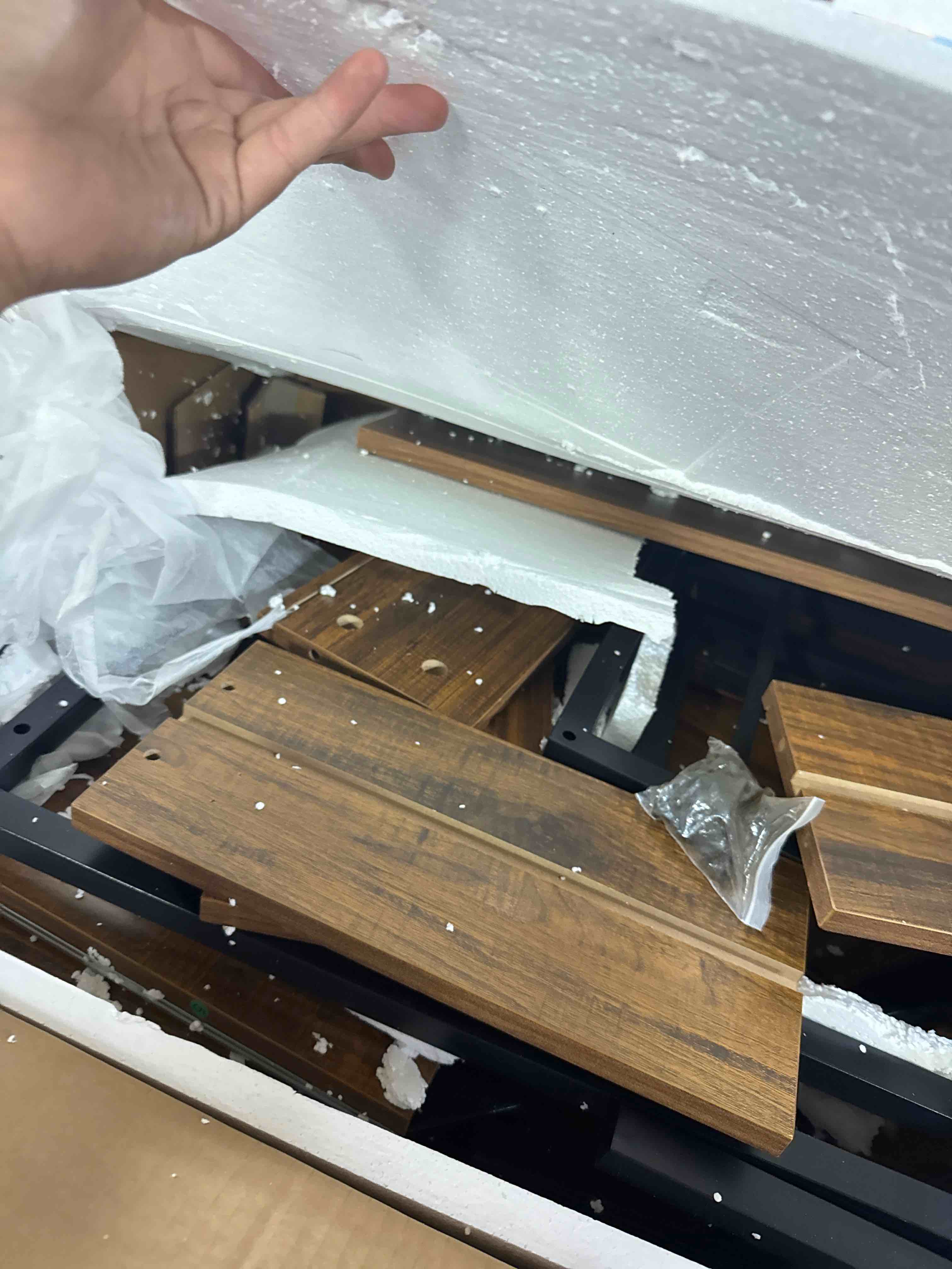 https://s3.amazonaws.com/lotting-images-prod/phillipi/BRN1328559_1777995795285.jpeg