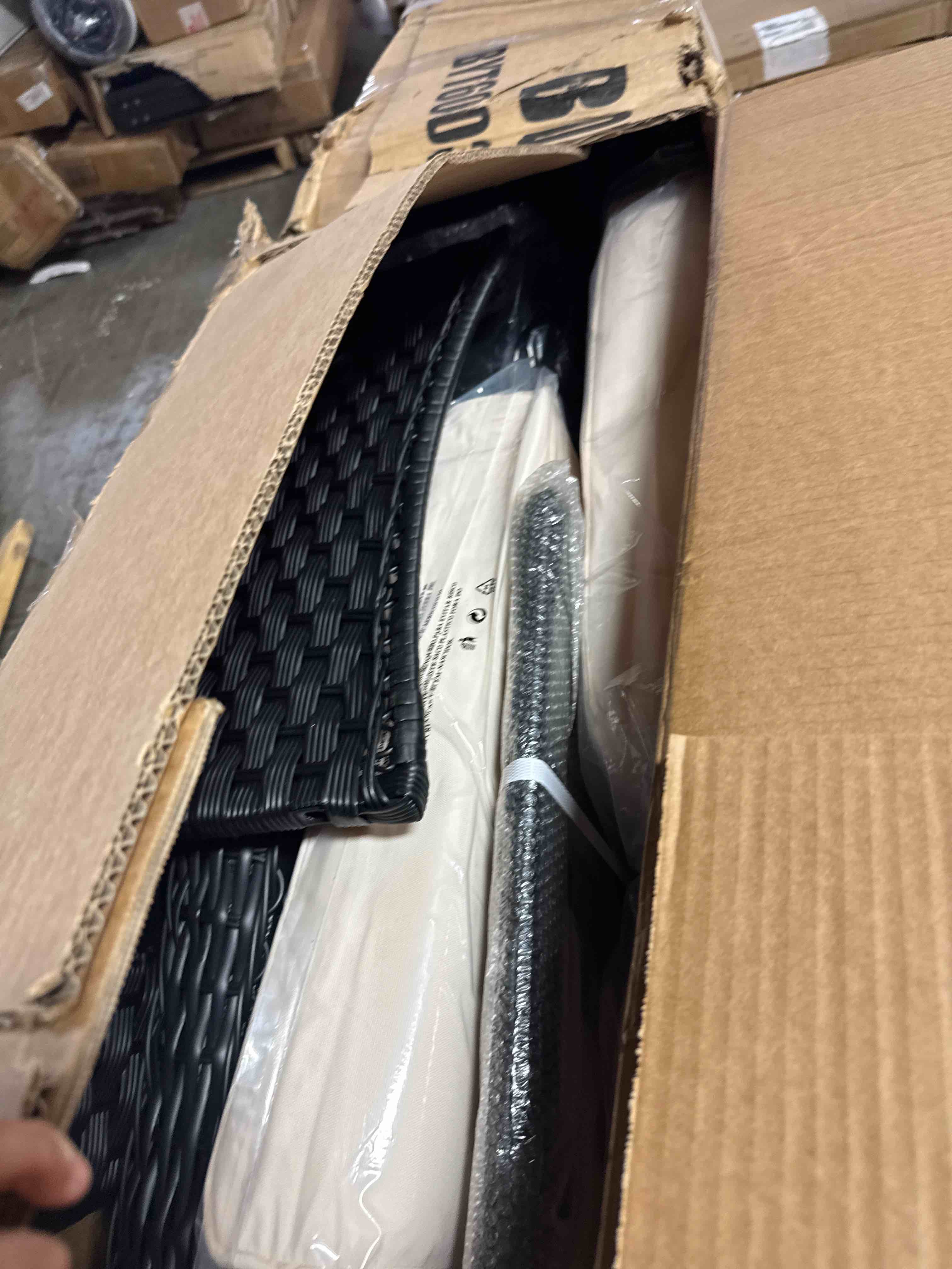 https://s3.amazonaws.com/lotting-images-prod/phillipi/BRN1328613_1778172033662.jpeg