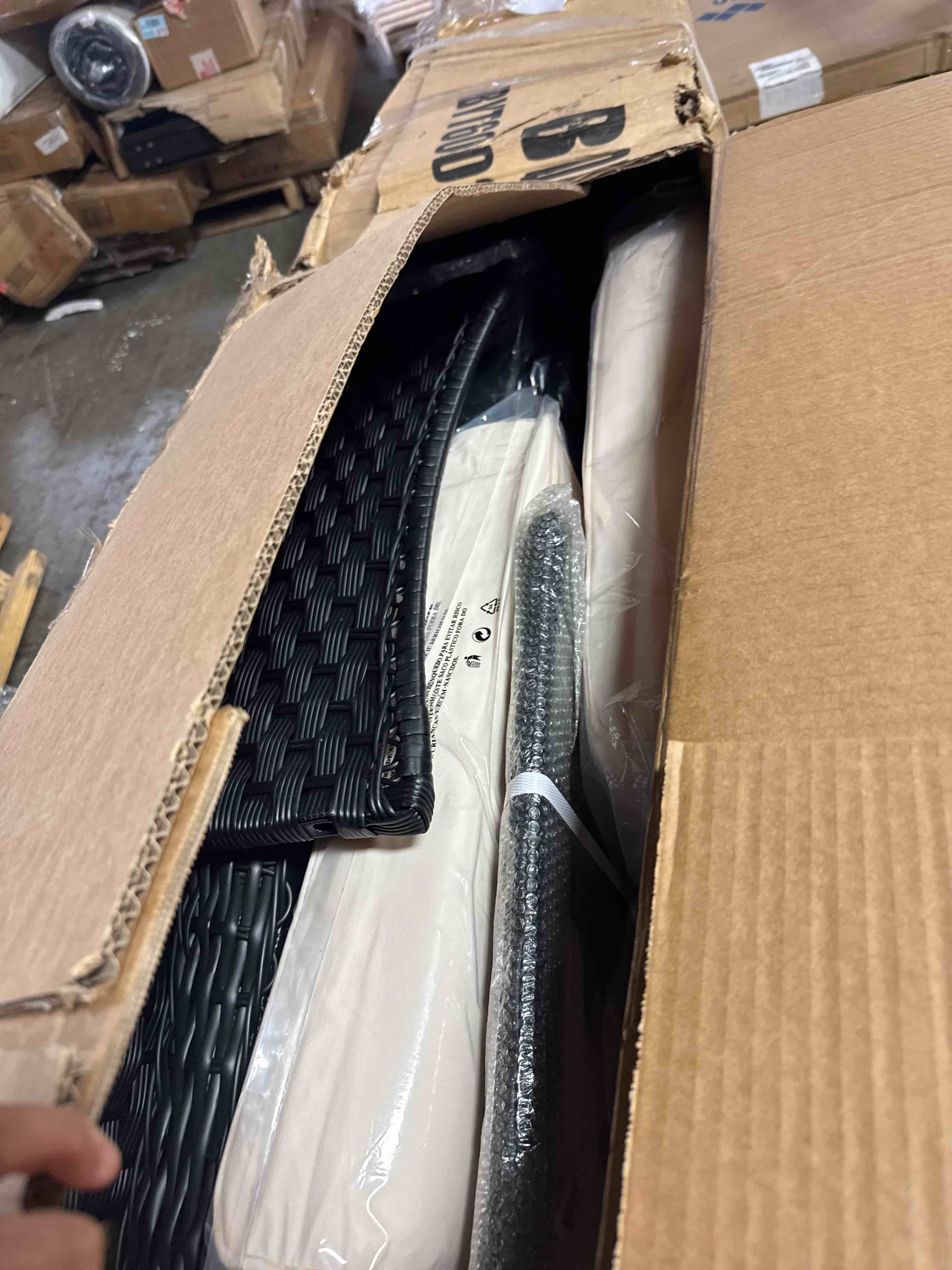 https://s3.amazonaws.com/lotting-images-prod/phillipi/BRN1328613_1778172034564.jpeg