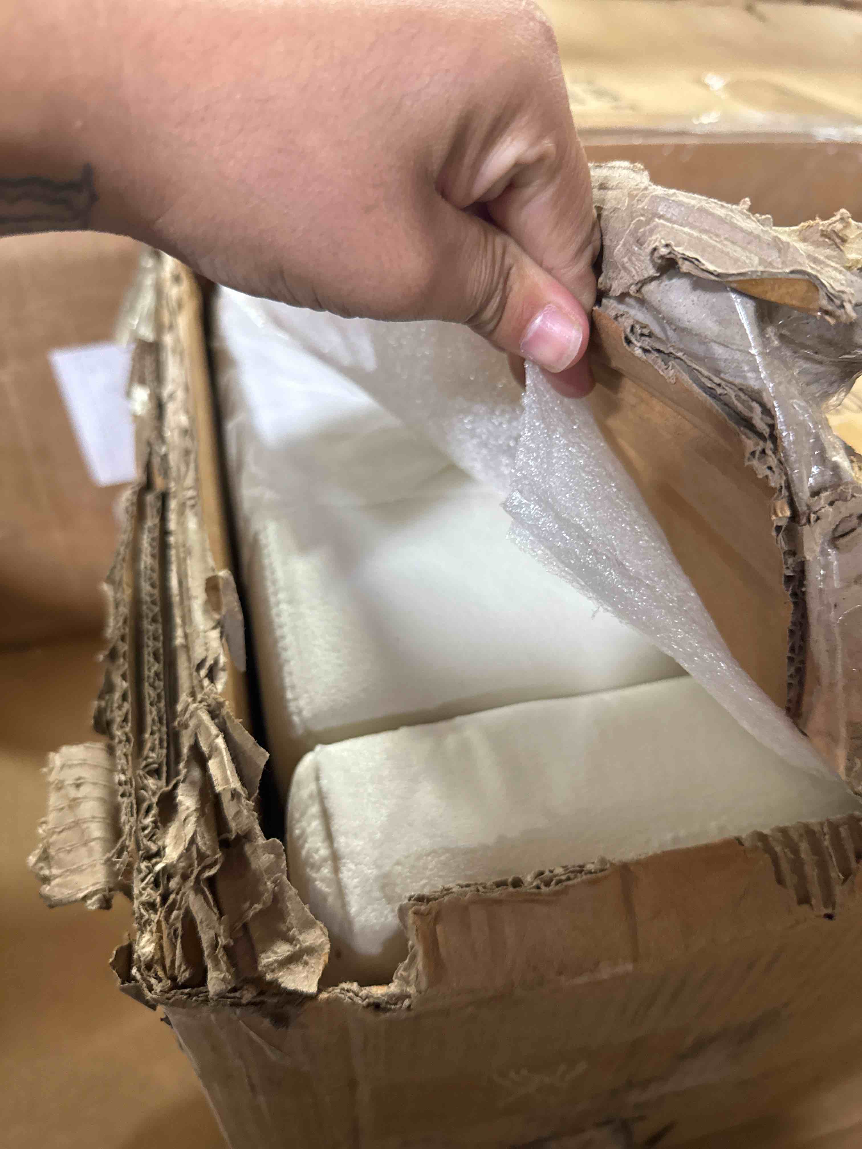 https://s3.amazonaws.com/lotting-images-prod/phillipi/BRN1328616_1778172680542.jpeg