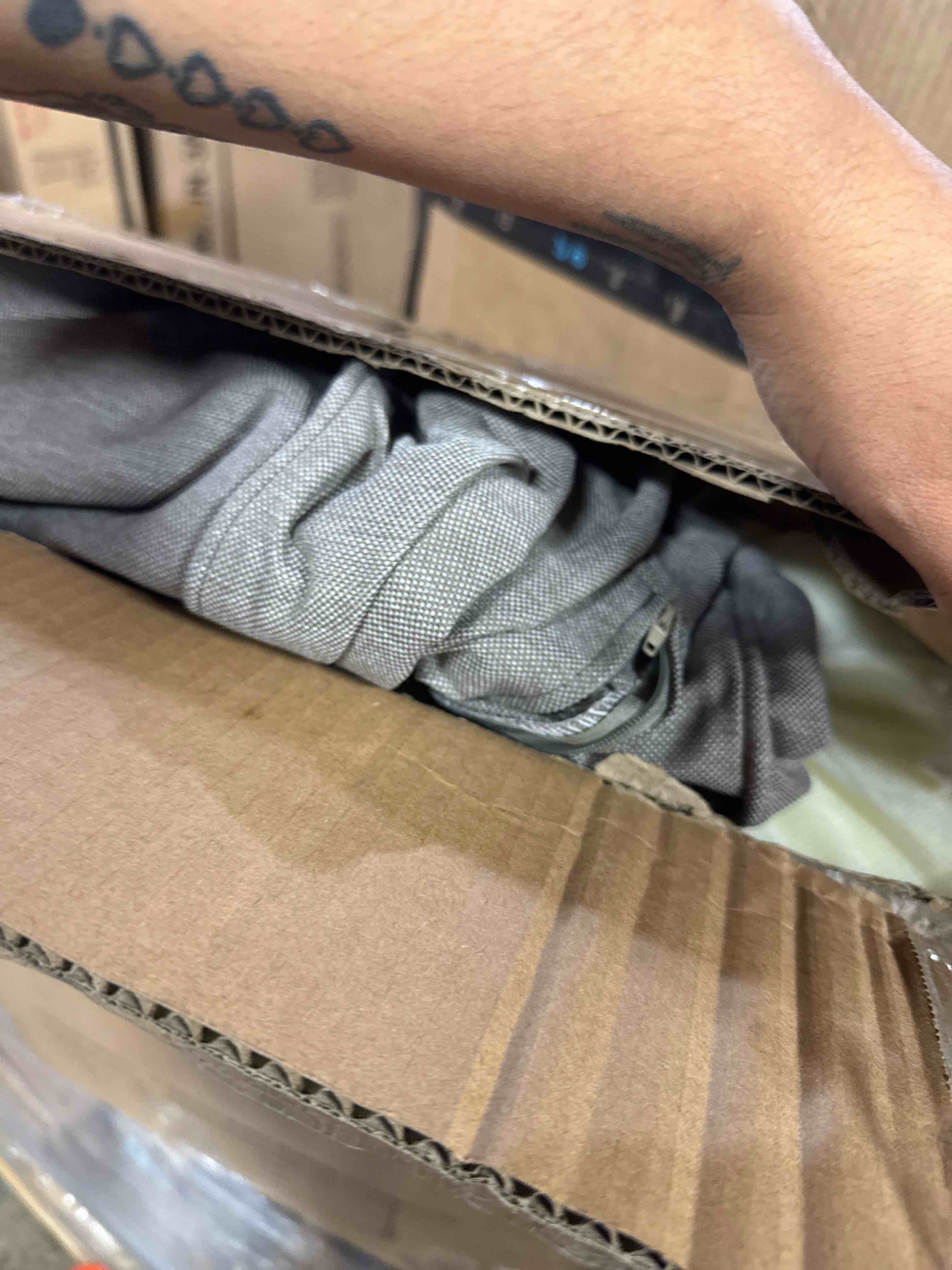 https://s3.amazonaws.com/lotting-images-prod/phillipi/BRN1328631_1778177329906.jpeg