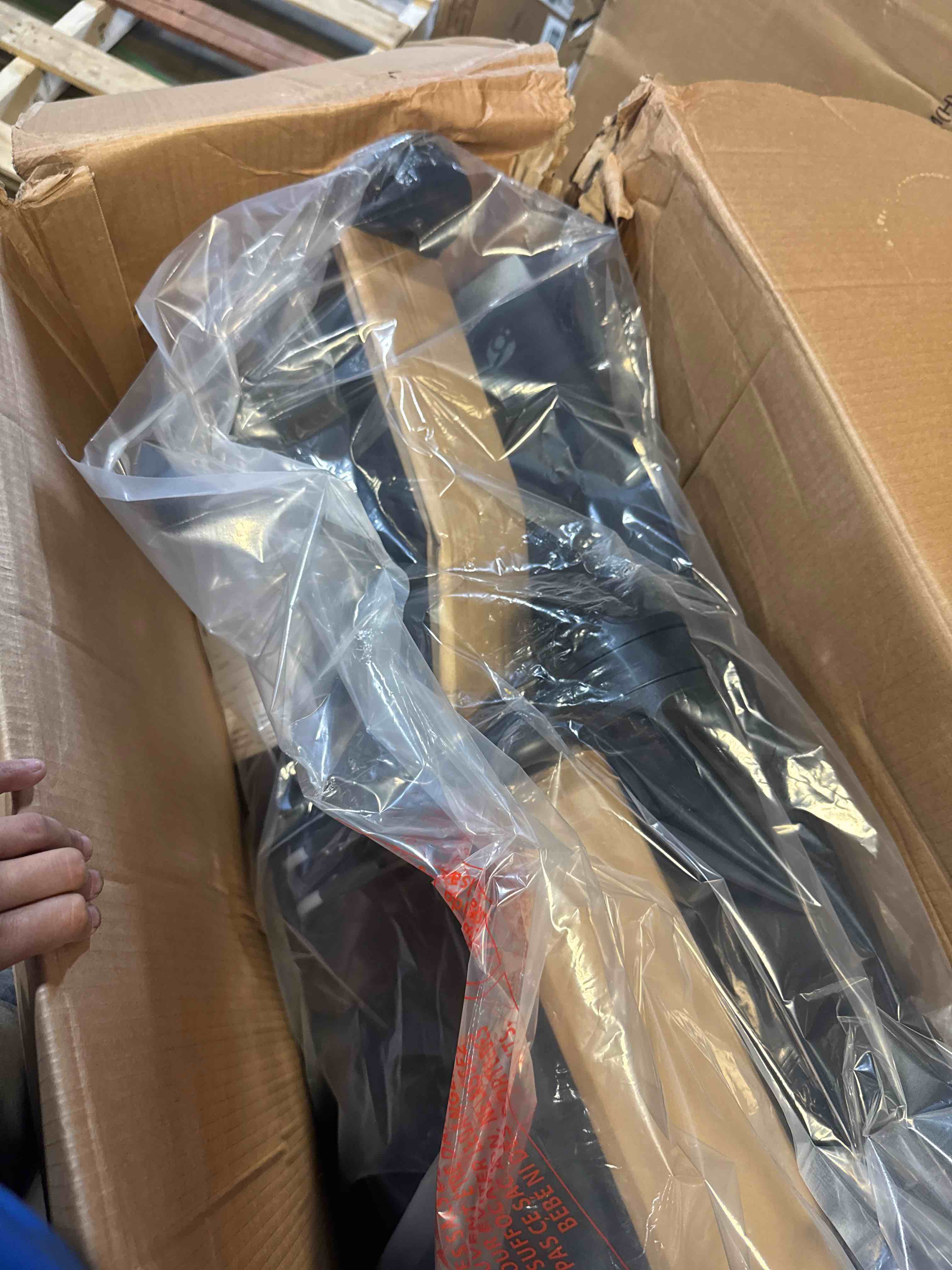 https://s3.amazonaws.com/lotting-images-prod/phillipi/BRN1328692_1778523130909.jpeg