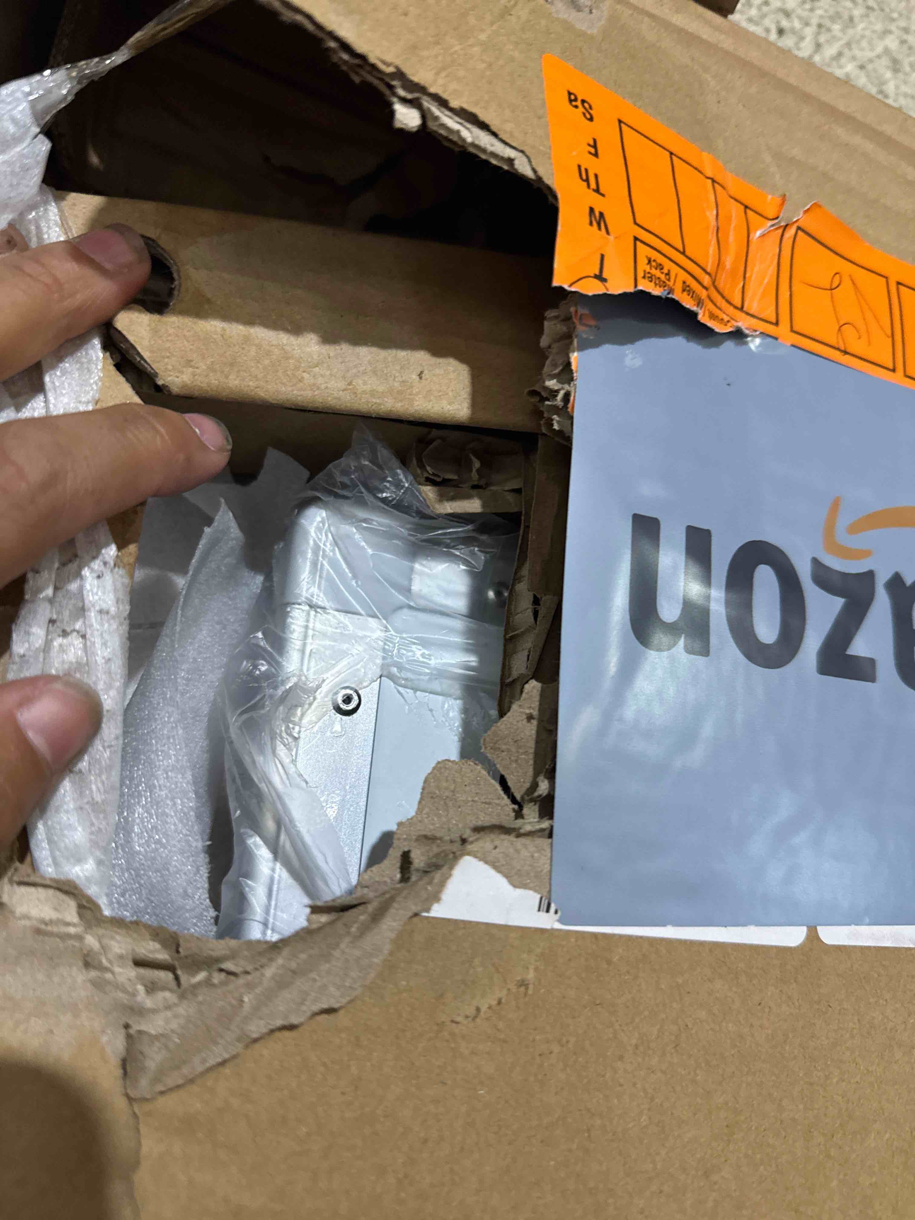 https://s3.amazonaws.com/lotting-images-prod/phillipi/BRN1328714_1778611203840.jpeg