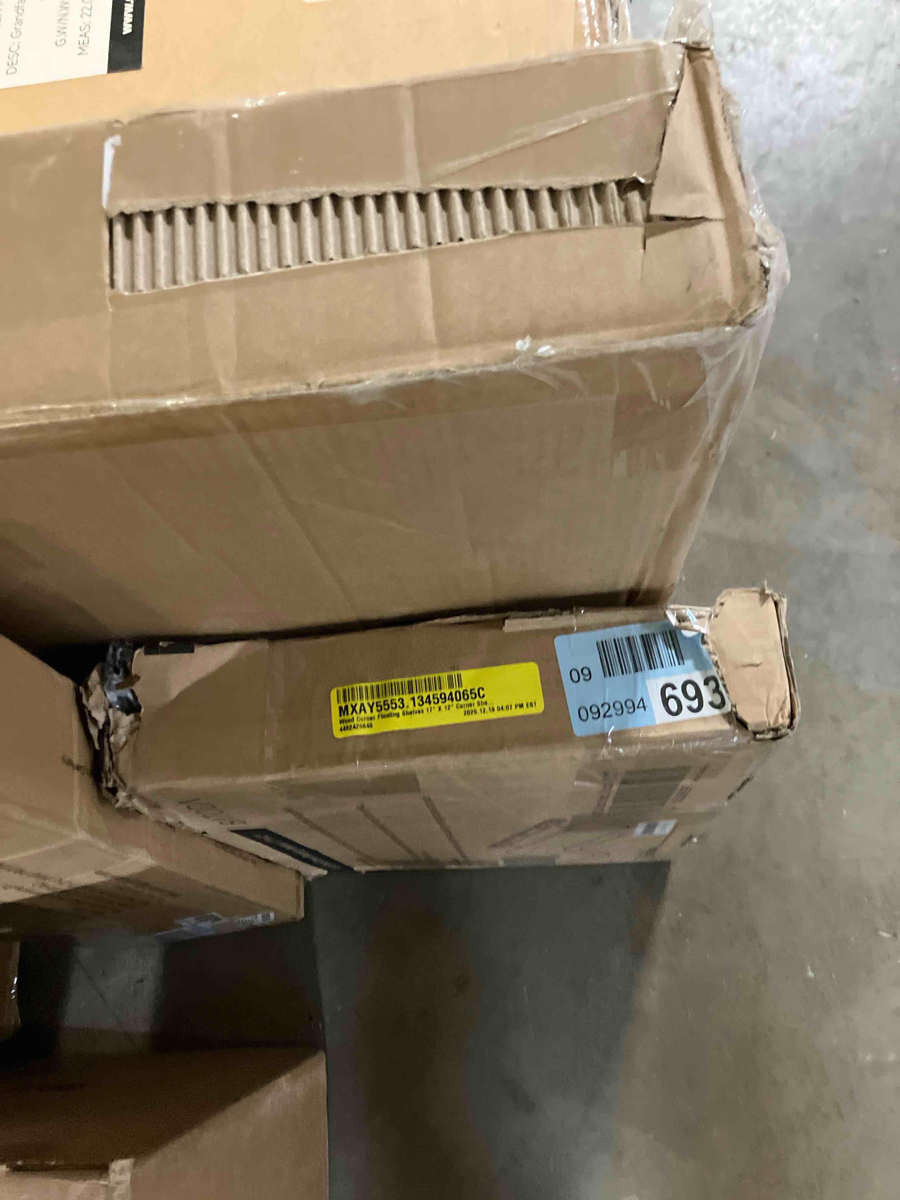 Condition photo showing New/Like New for Wood Corner Floating Shelves 17" X 12" 