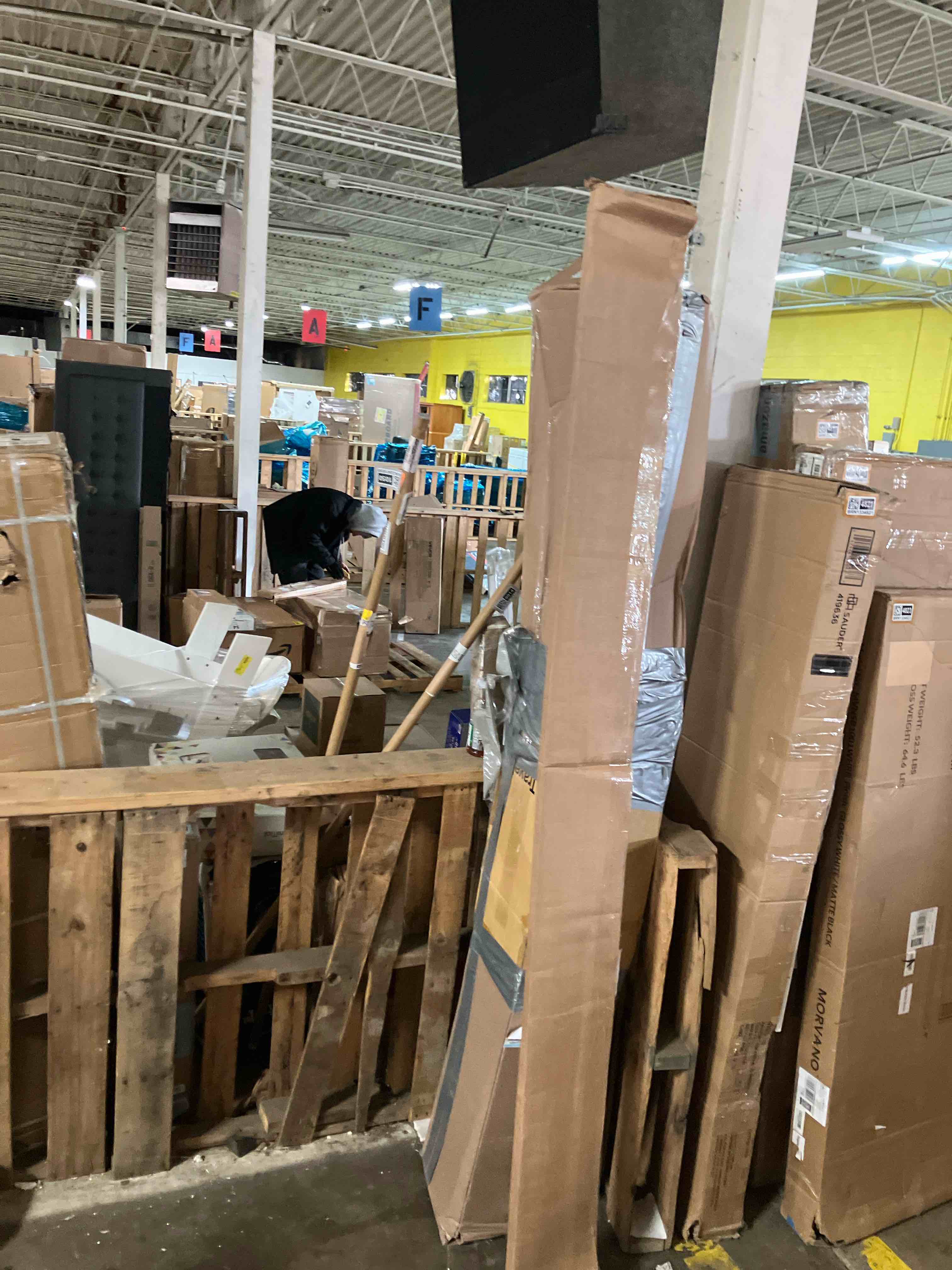 Condition photo showing New/Like New for Active Lock Mechanism, Stainless Steel, 68 Height