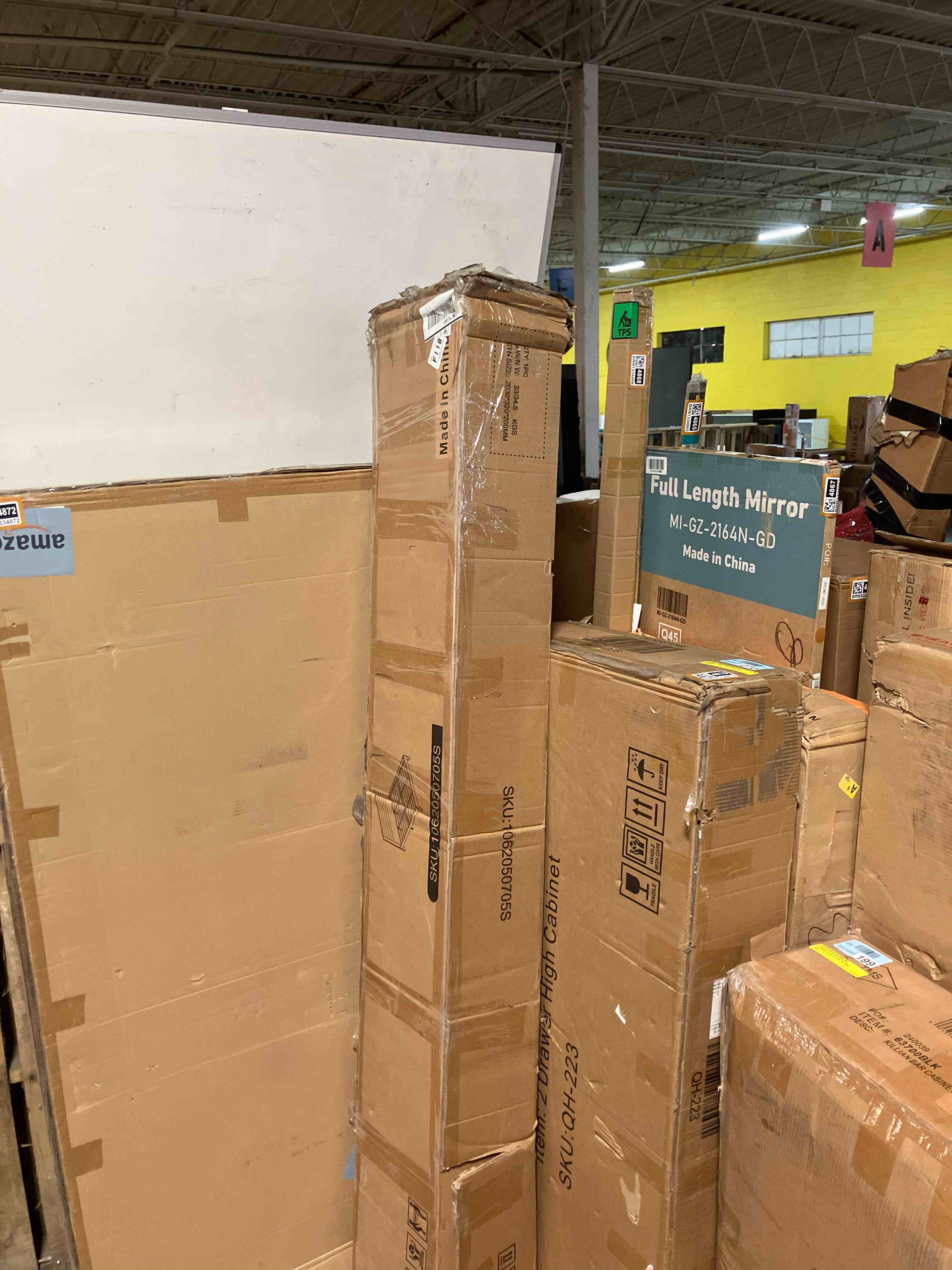 Condition photo showing New/Like New for Dezera Solid Wood Platform Bed With 48.6'' Headboard Queen