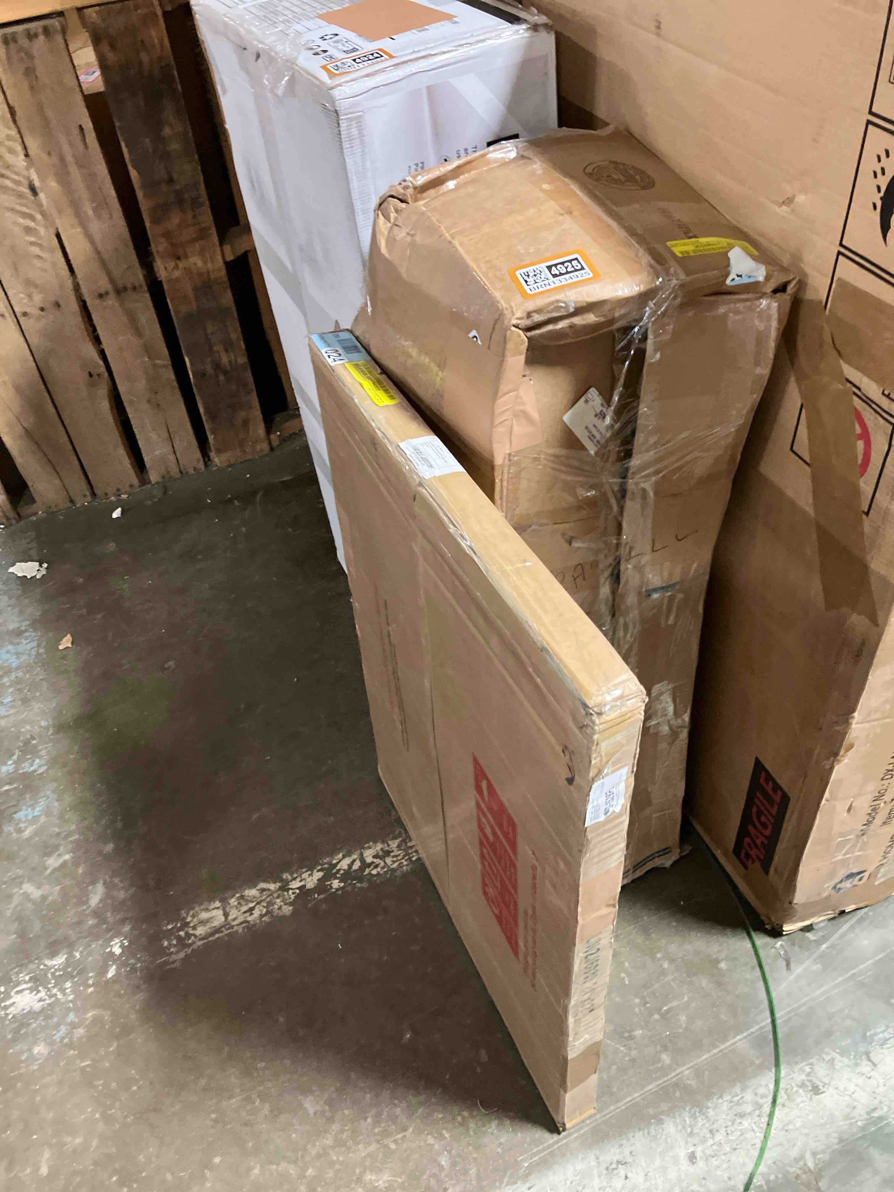 Condition photo showing New/Like New for LED Bathroom Mirror with Lights, Backlit & Front Lit, Lighted Wall Mirrors for Bathroom Vanity, Touch Screen Dimmable, Anti-Fog, Memory Function, HD Tempered Glass, Shatter-Proof, 40”X24”