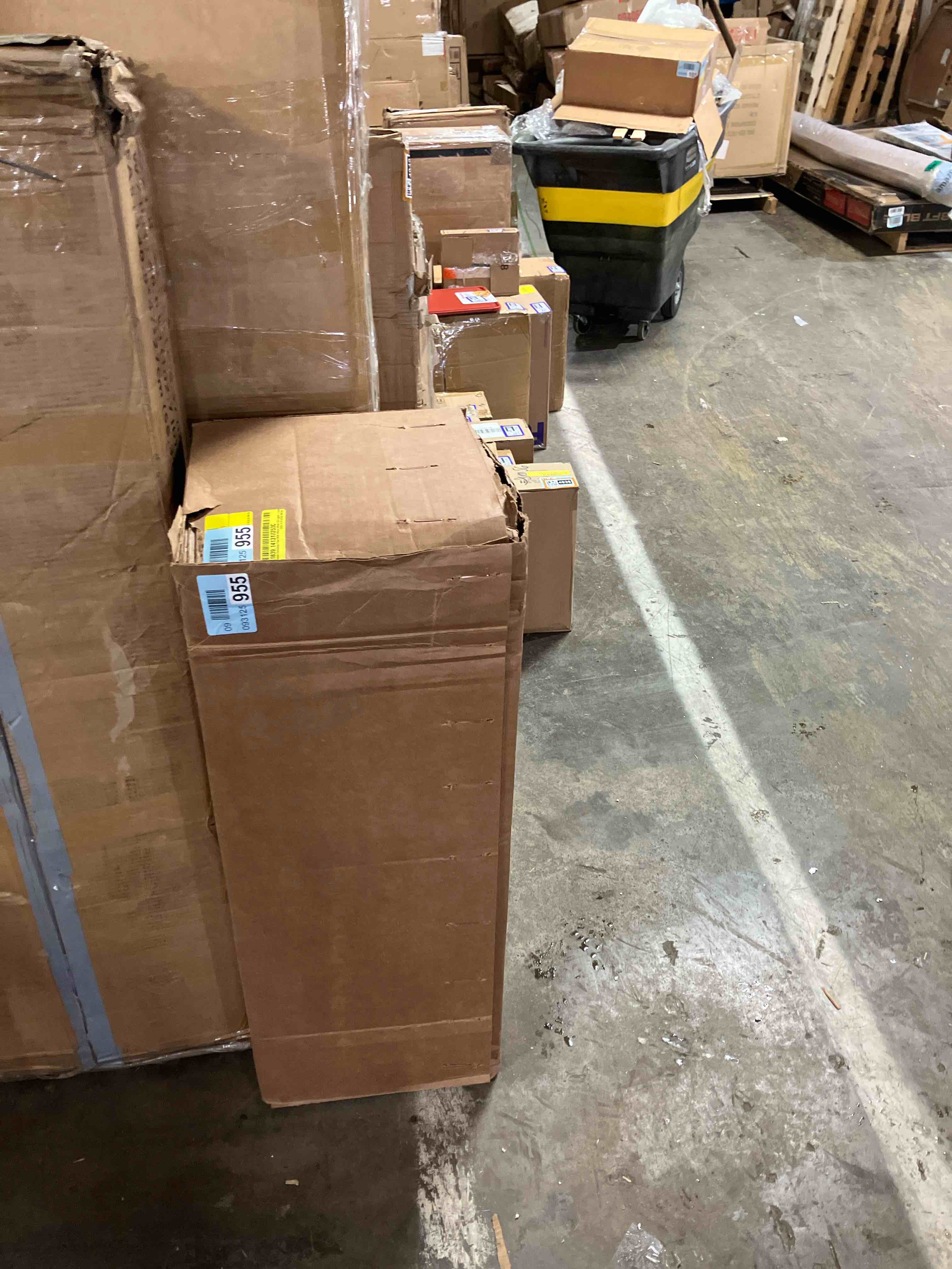 Condition photo showing New/Like New for Pre-Lit Realistic Christmas Tree With Warm White LED Lights 4ft