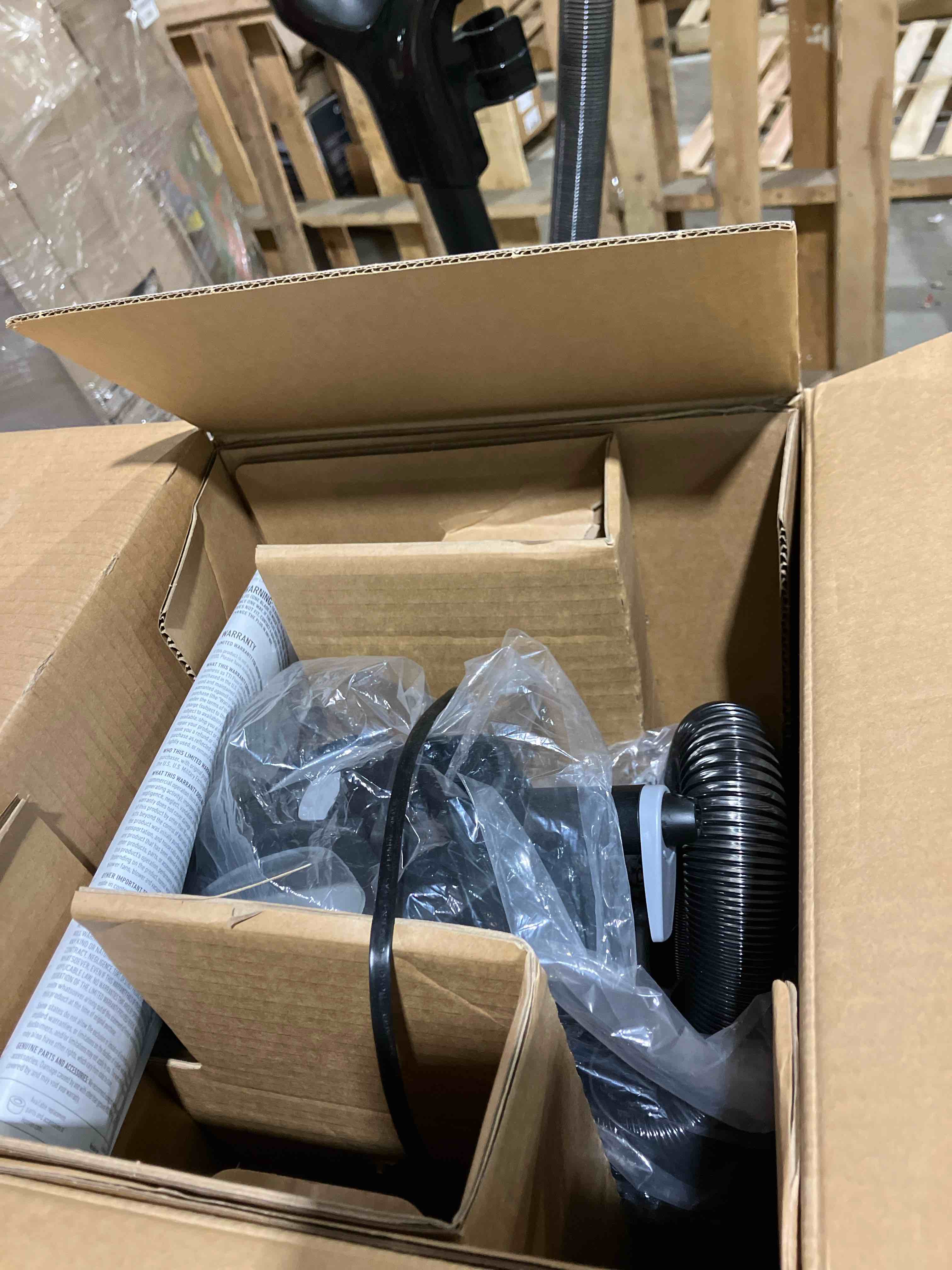 Condition photo showing New/Like New for Hoover High Performance Swivel XL Vacuum Cleaner, Bagless Upright Vacuum, HEPA Media Filtration, MaxLife System, WindTunnel Technology, Corded Vacuum Cleaners for Home Use