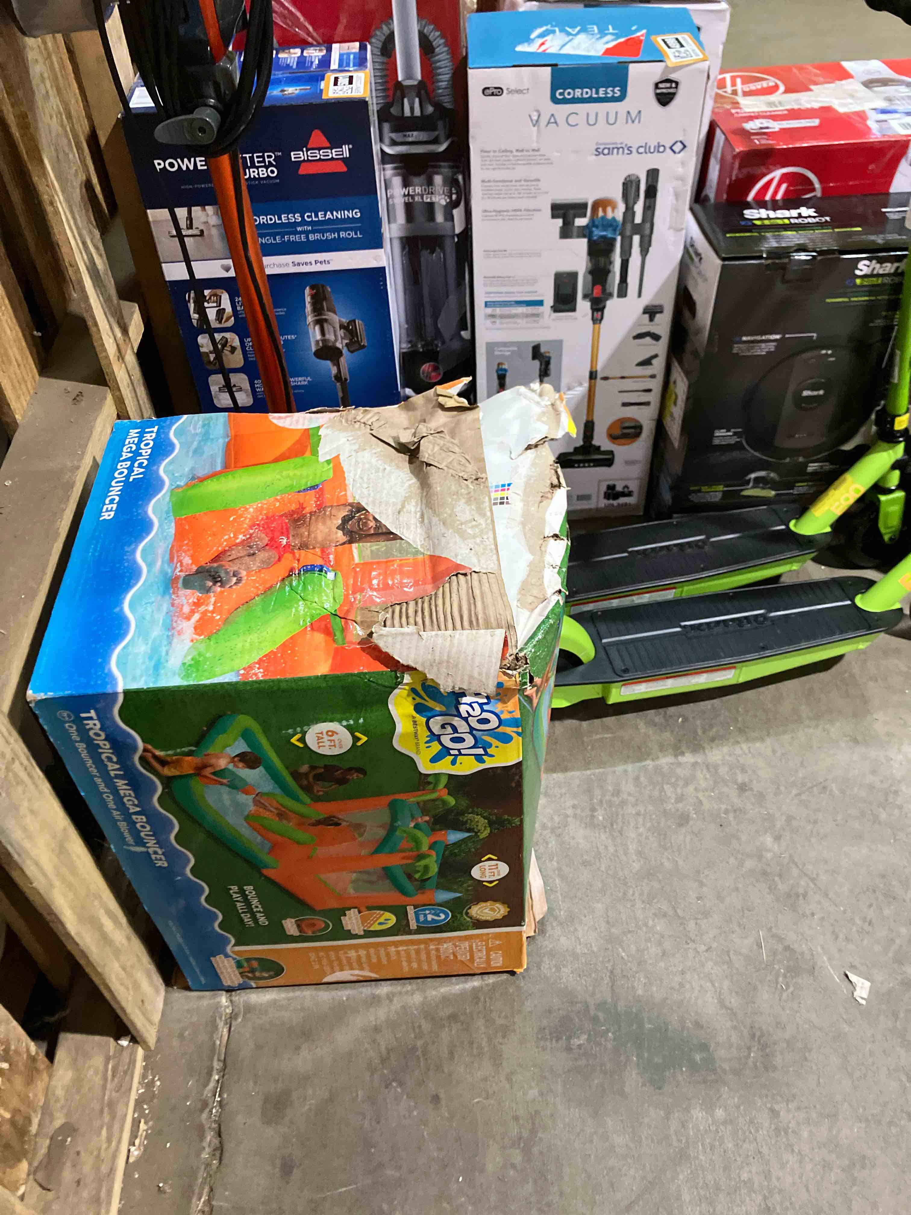 Condition photo showing New/Like New for H2OGO! Kids Tropical Inflatable Mega Bouncer (Box damaged) 