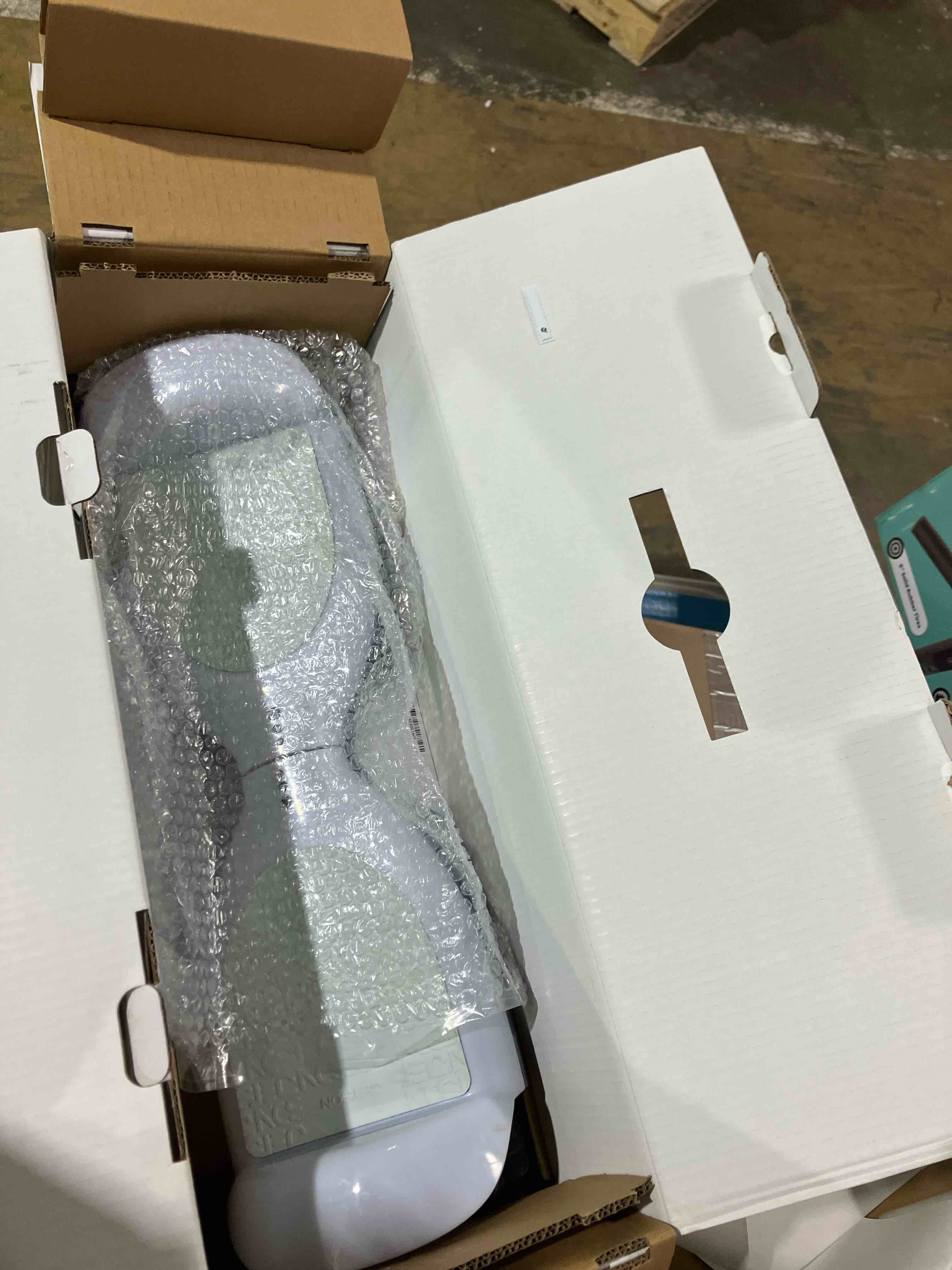 Condition photo showing Good Condition for Jetson Plasma X Lava Tech Hoverboard (Slightly used) 