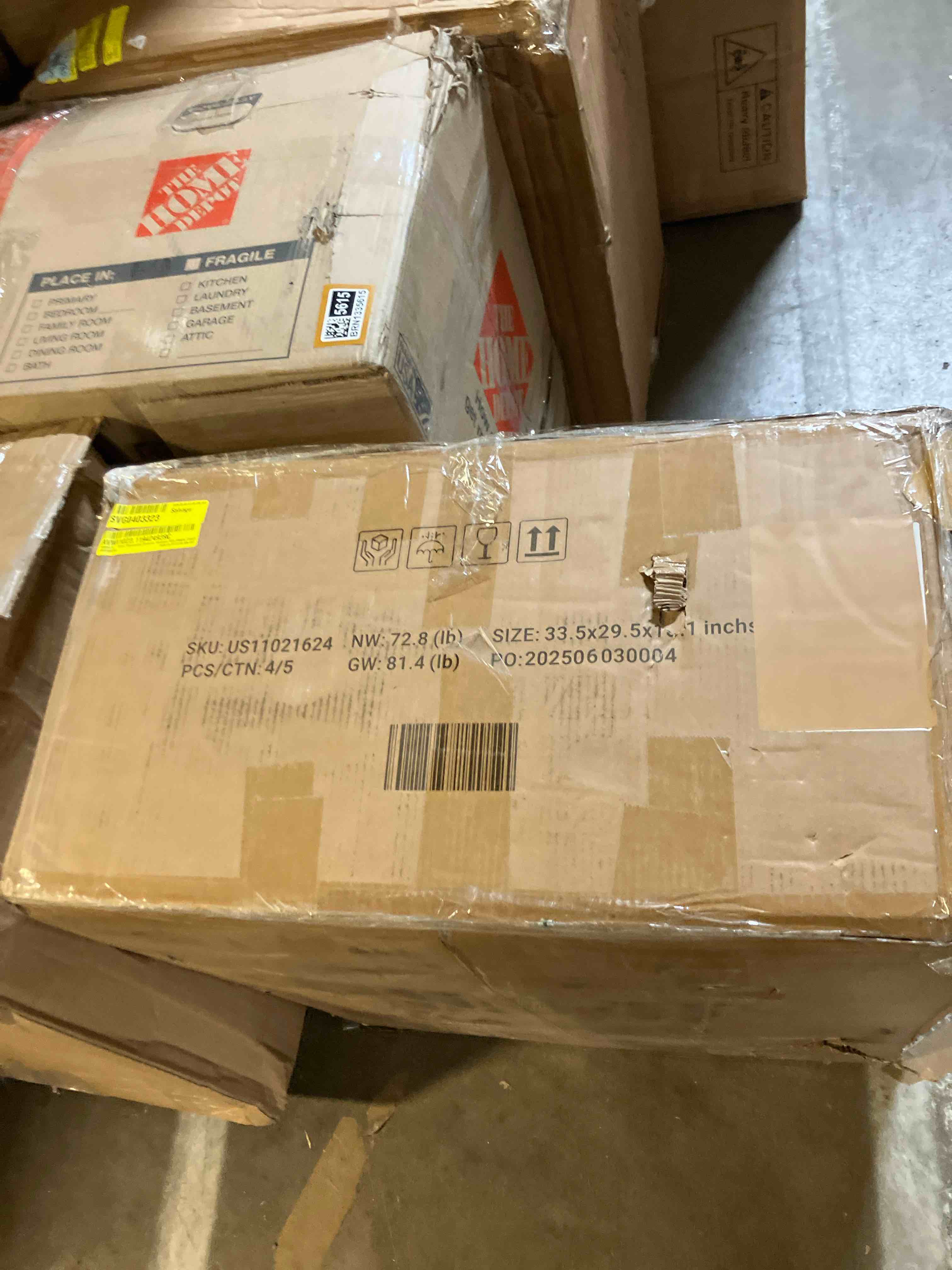 Condition photo showing As Is for 6 - Piece Slipcovered Corduroy Sectional Sofa Sleeper Couch (Armless middle seat only box 4/5)