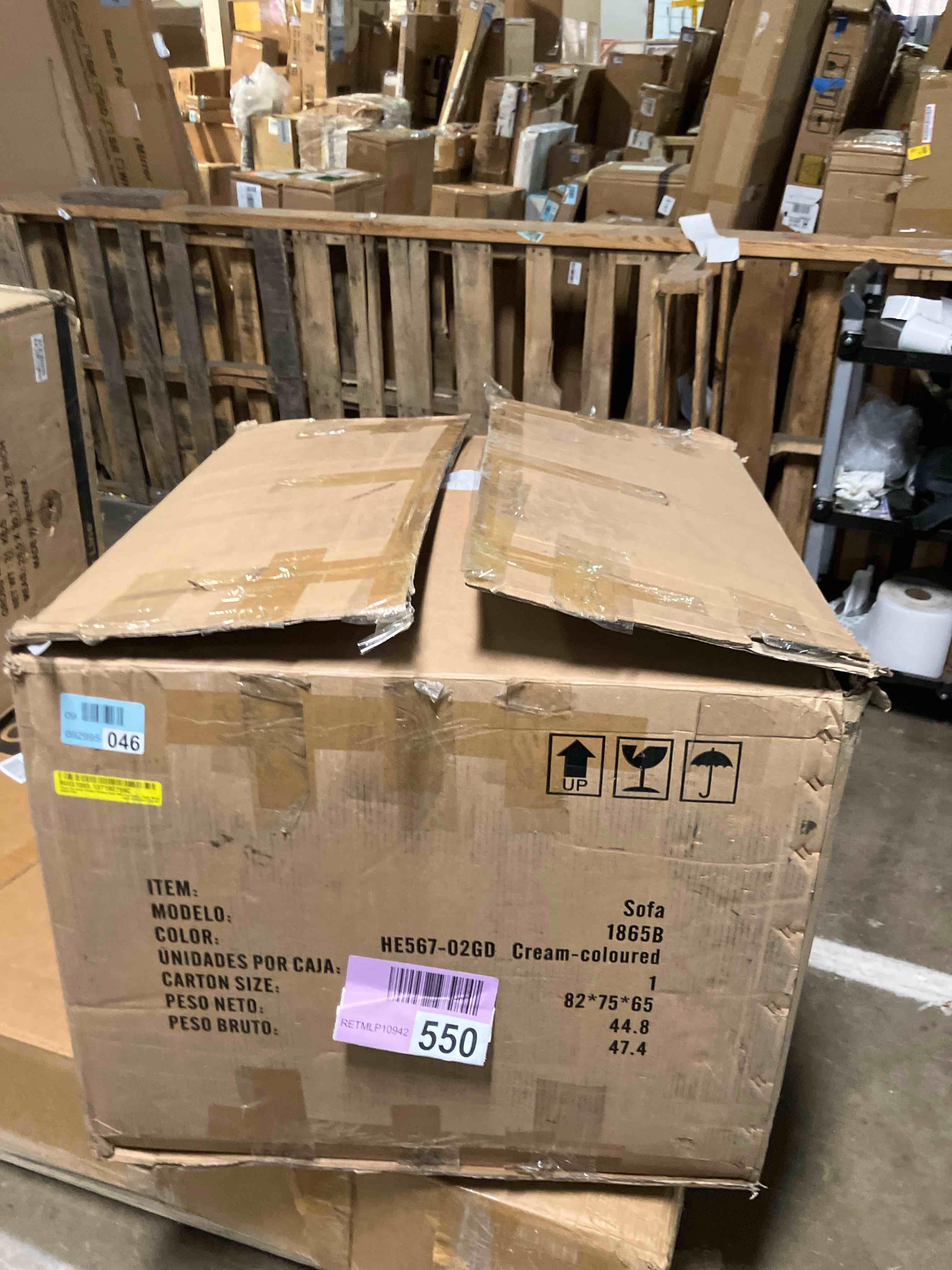 Condition photo showing New/Like New for Fabric Vip Home Theater Seating Seats With Cup Holder, Game Movie Theater Chairs Theater Recliner Chair, Side Pocket, Tray Table, Manual Recline