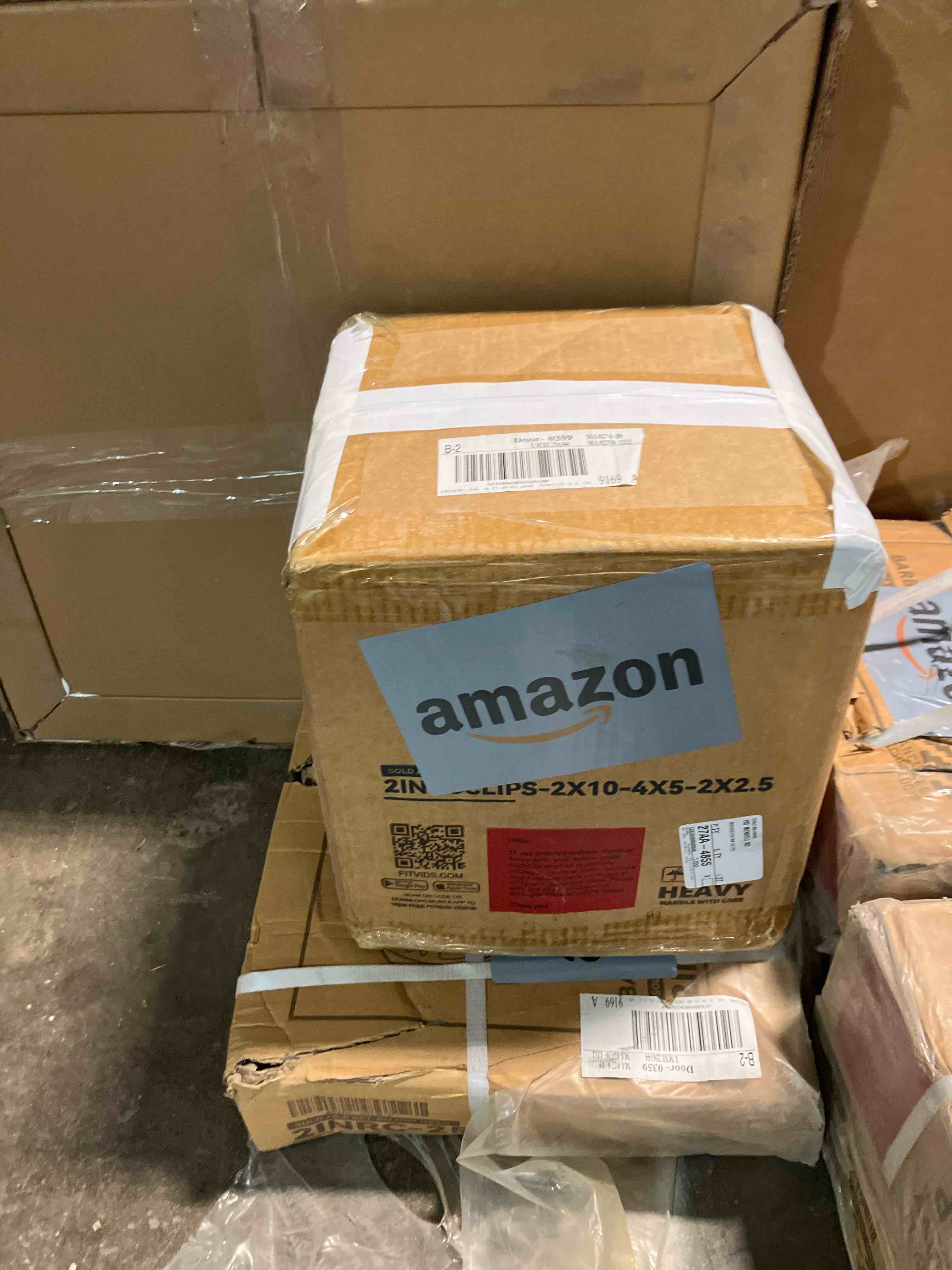 Condition photo showing Good Condition for Fitvids Olympic Cast Iron 2-Inch Weight Plates for Strength Training & Weightlifting Home Gym, 255 Pounds Set, Multiple Packages Set - 255LB, Style #2 (Missing 35lbs and 45lbs plates) 