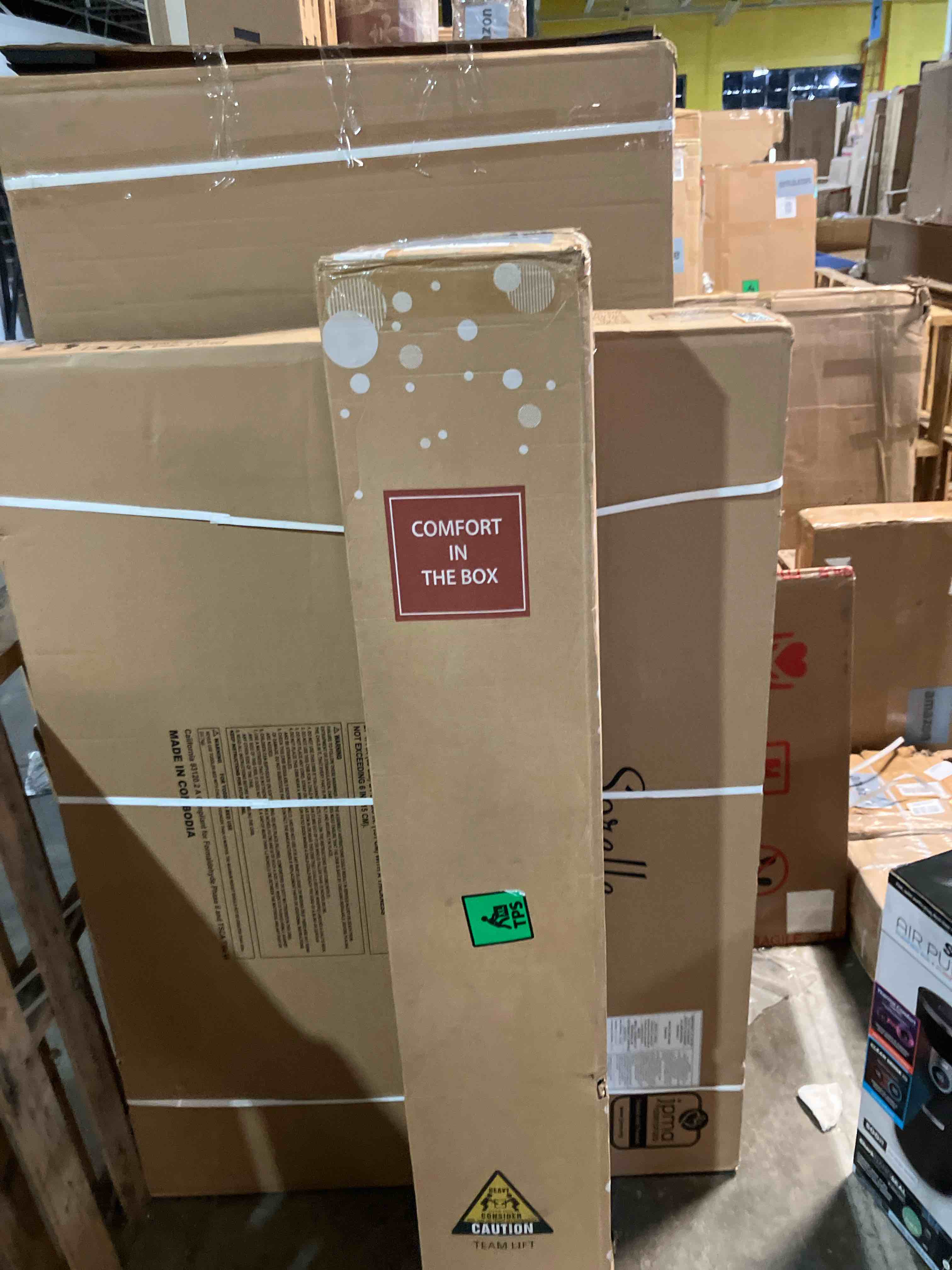 Condition photo showing New/Like New for Queen Mattress, 10 Inch Cooling-Gel Memory Foam Mattress Assembled in The USA, CertiPUR-US Certified Mattress in a Box, Medium Firm, Pressure Relief, Motion Isolation, CY-10-Q-V