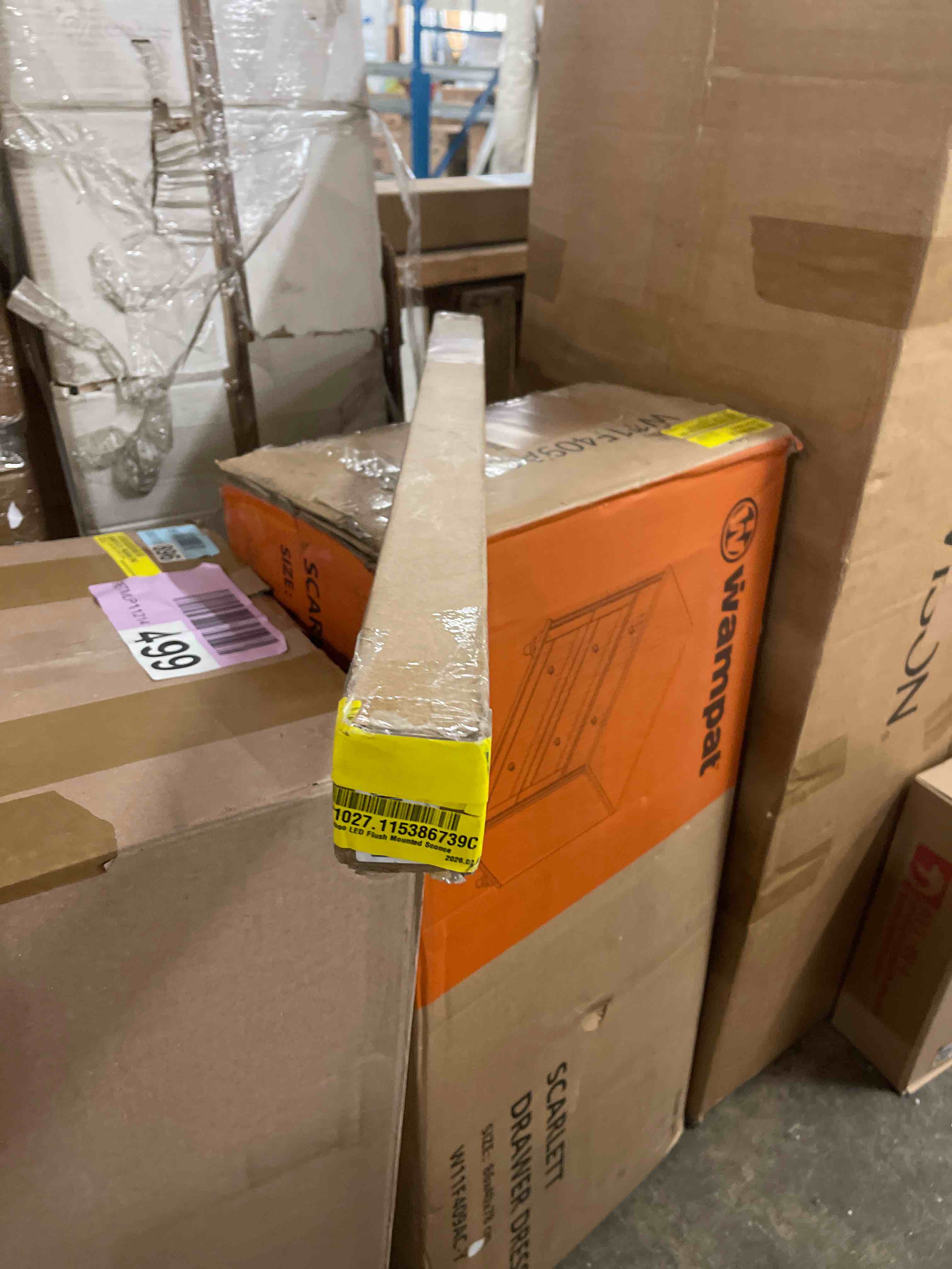 Condition photo showing New/Like New for 1 Pack Modern Plug in Long Wall Sconce 39.3‘’ LED Bamboo Wall Lights 31W Long Strip Indoor Wall Lamp 3000K with 6.5FT Plug in Cord and On/Off Switch on The Cord for Living Room Hallway Stairwell