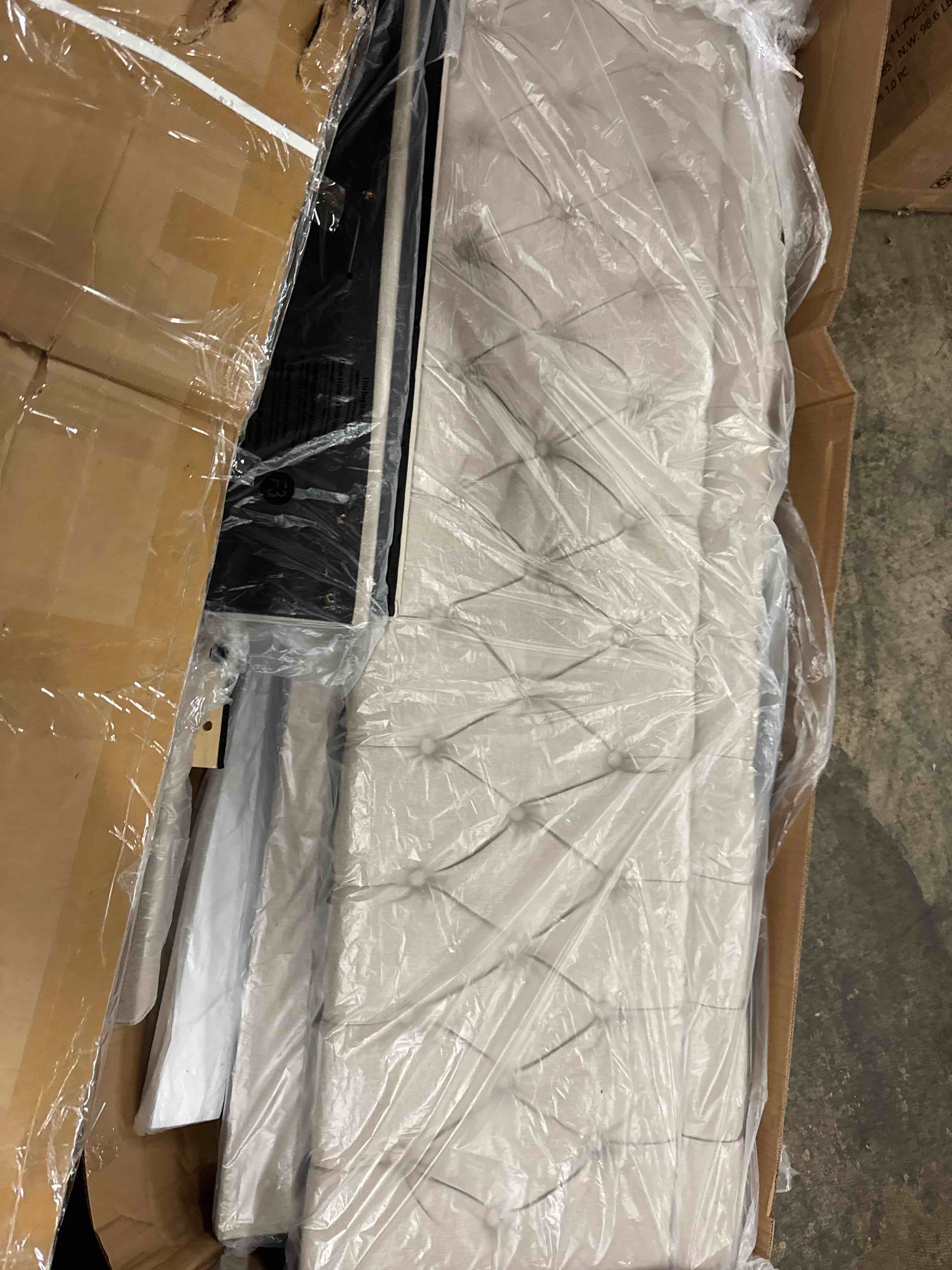 https://s3.amazonaws.com/lotting-images-prod/phillipi/BRN1816786_1776986711868.jpeg