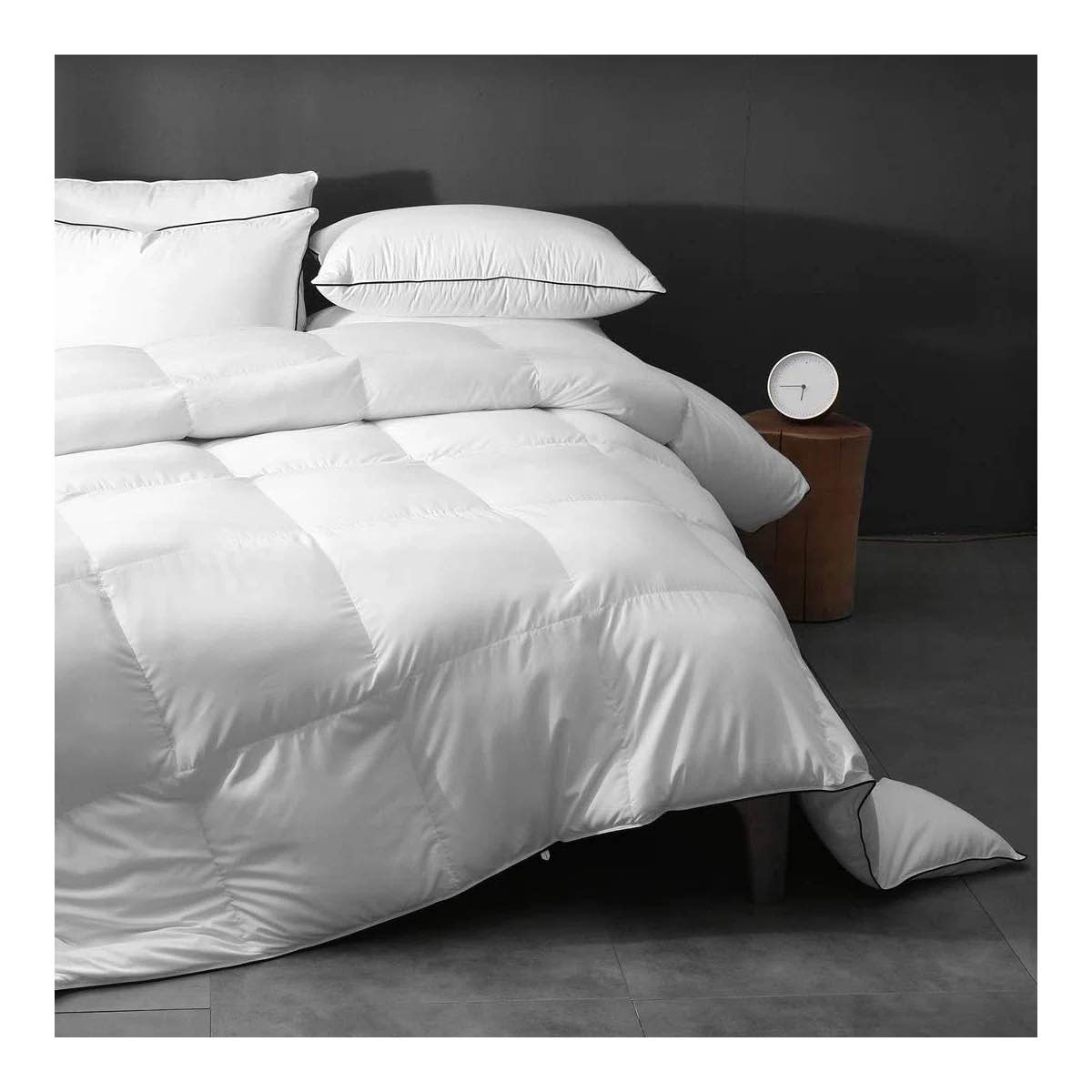 750In³/Oz Fill Power All Season Goose Feather Down Comforter 106X90