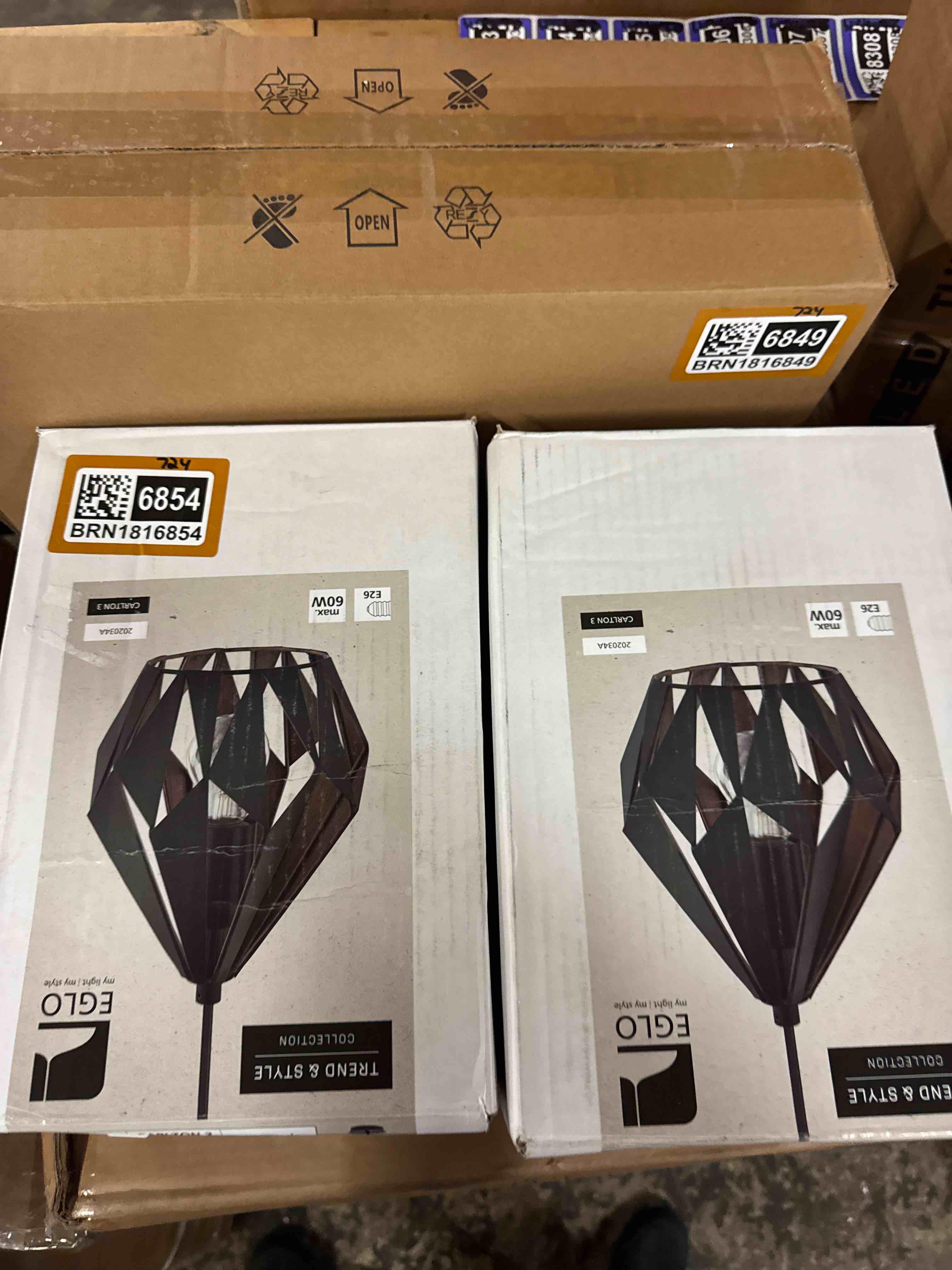 https://s3.amazonaws.com/lotting-images-prod/phillipi/BRN1816854_1777492236044.jpeg