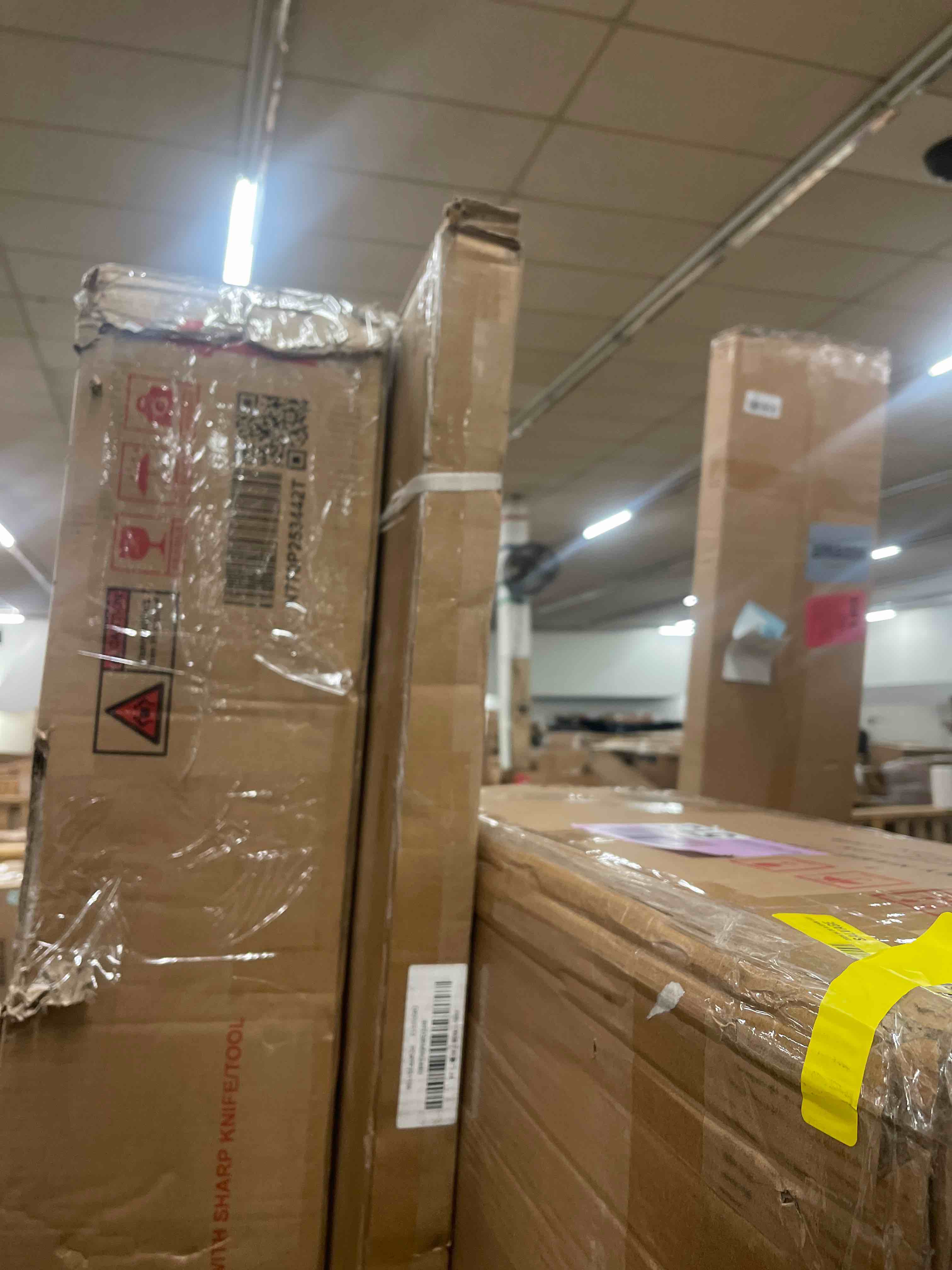https://s3.amazonaws.com/lotting-images-prod/phillipi/BRN1816870_1777576984344.jpeg