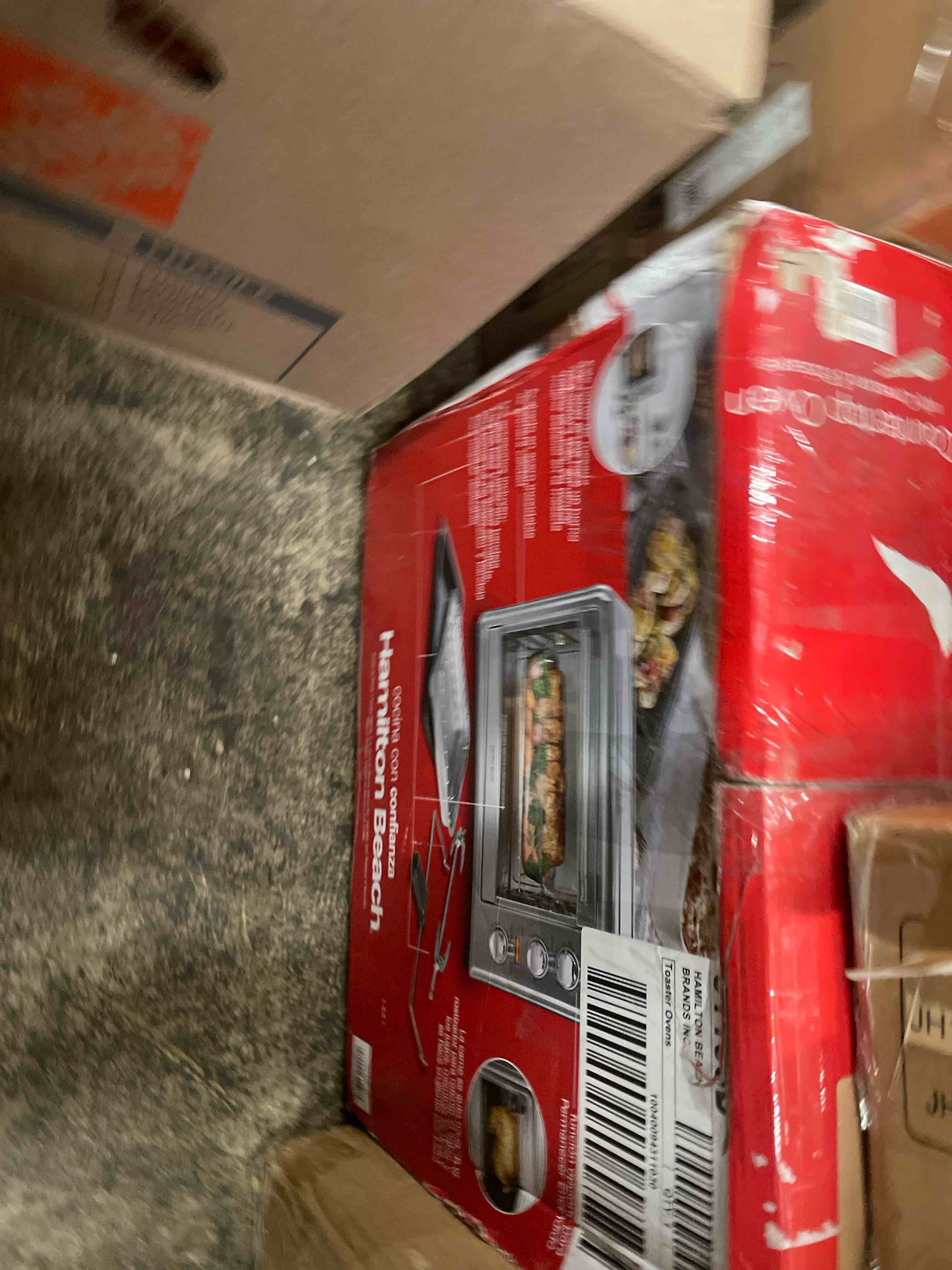 Condition photo showing New/Like New for hamilton beach countertop oven with convection & rotisserie ss 31103d: 1500w toaster oven, freestanding, dishwasher-safe parts