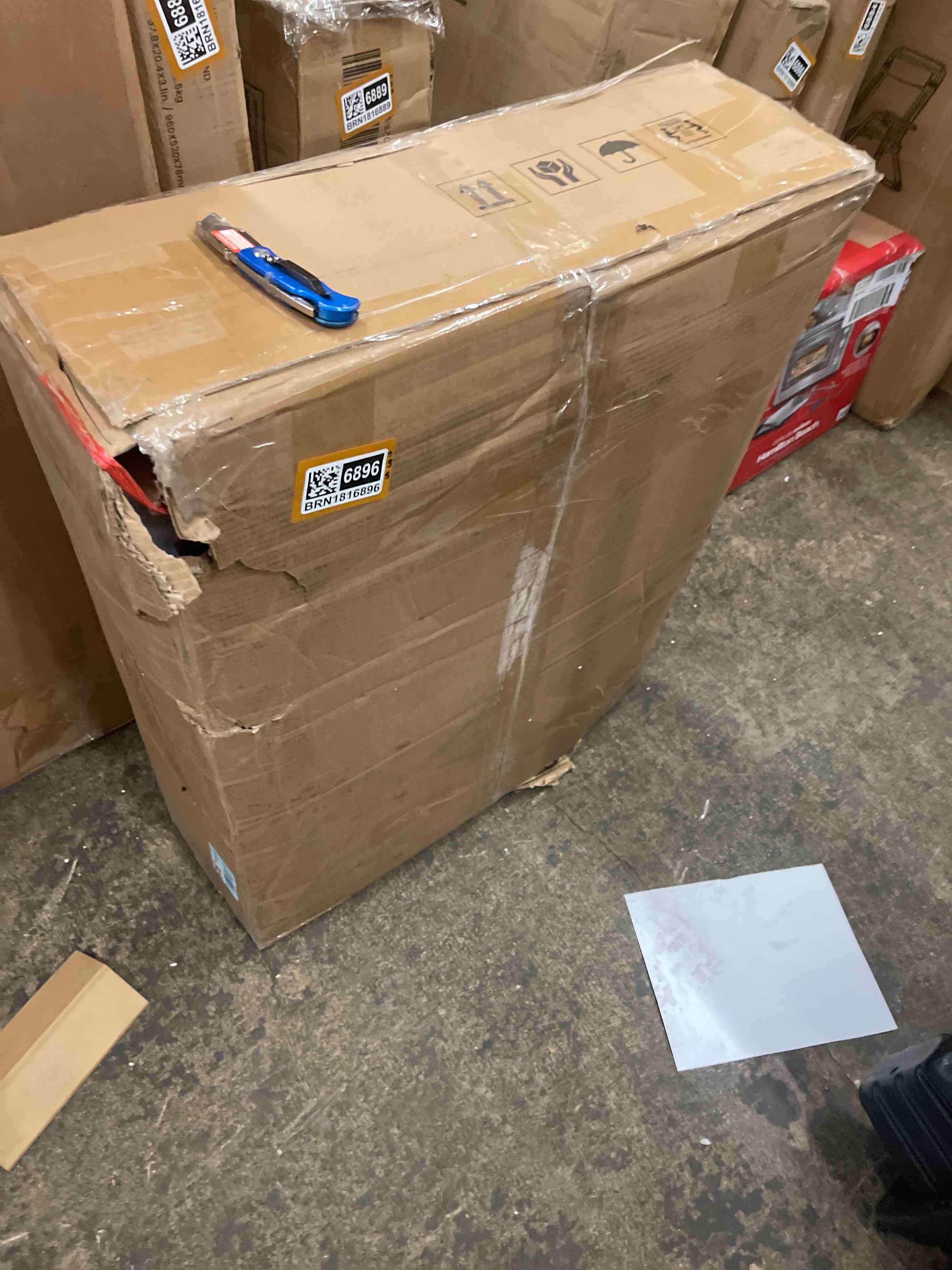 https://s3.amazonaws.com/lotting-images-prod/phillipi/BRN1816896_1777583542985.jpeg