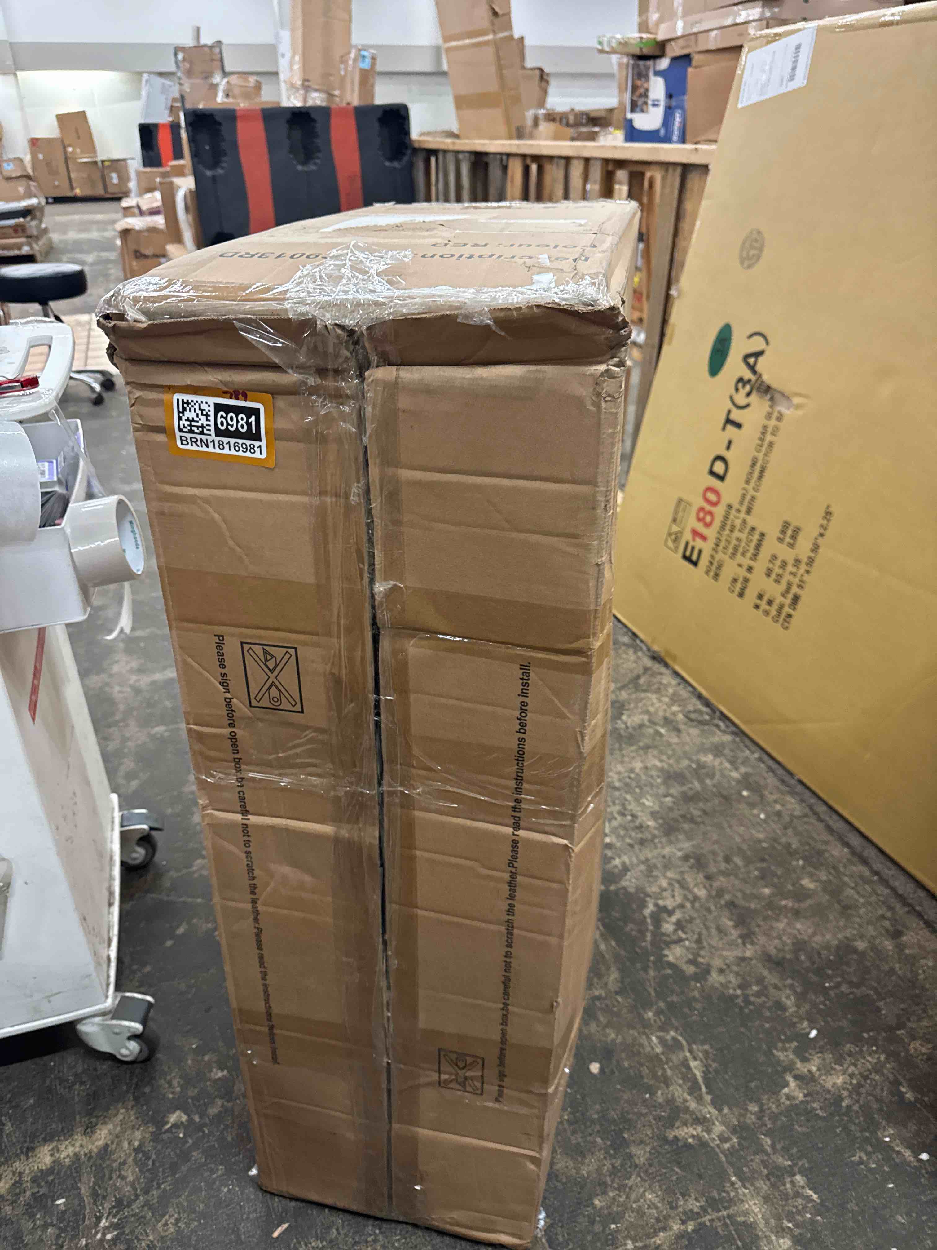 https://s3.amazonaws.com/lotting-images-prod/phillipi/BRN1816981_1778154369401.jpeg