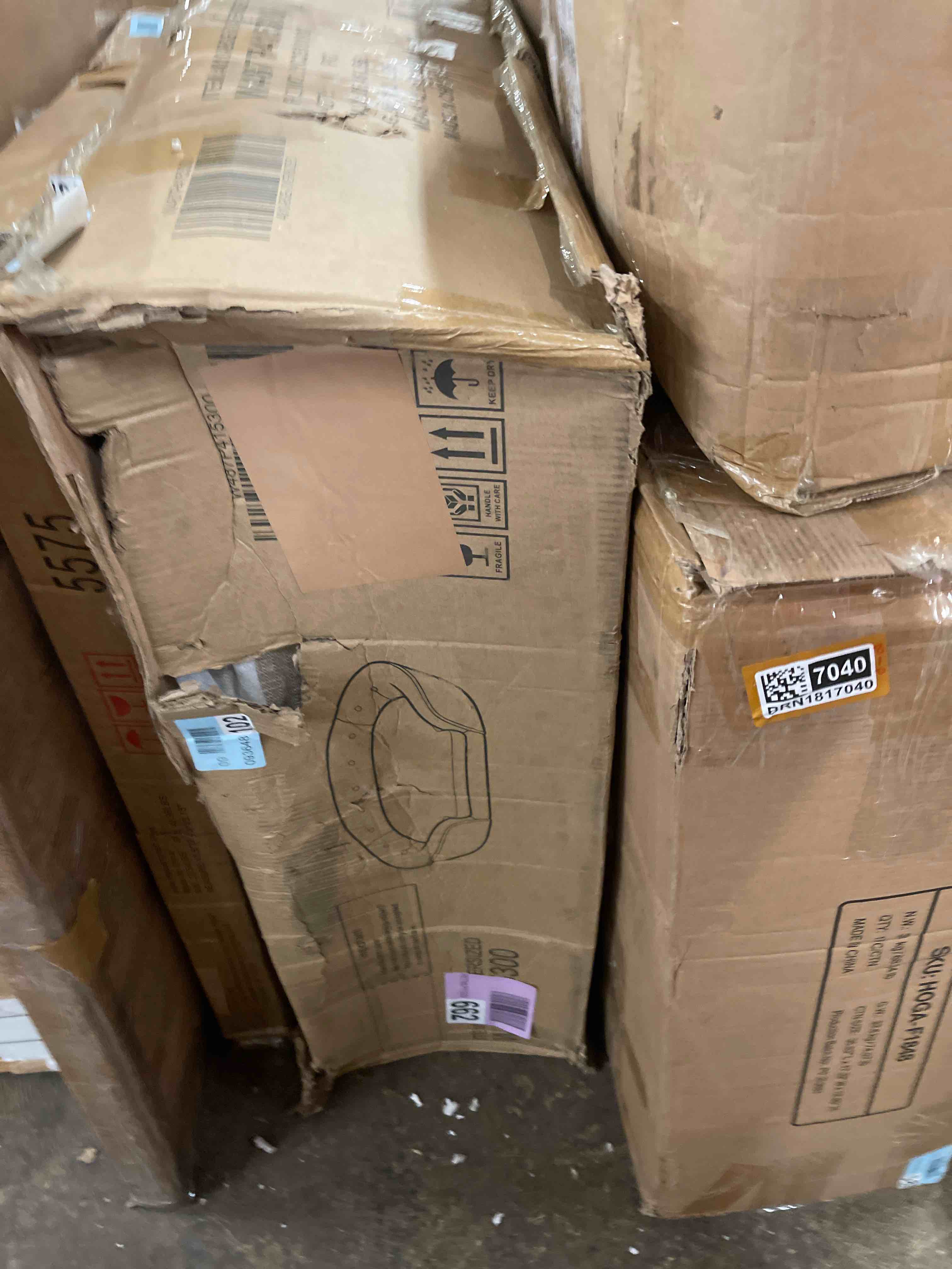https://s3.amazonaws.com/lotting-images-prod/phillipi/BRN1817042_1778440403836.jpeg
