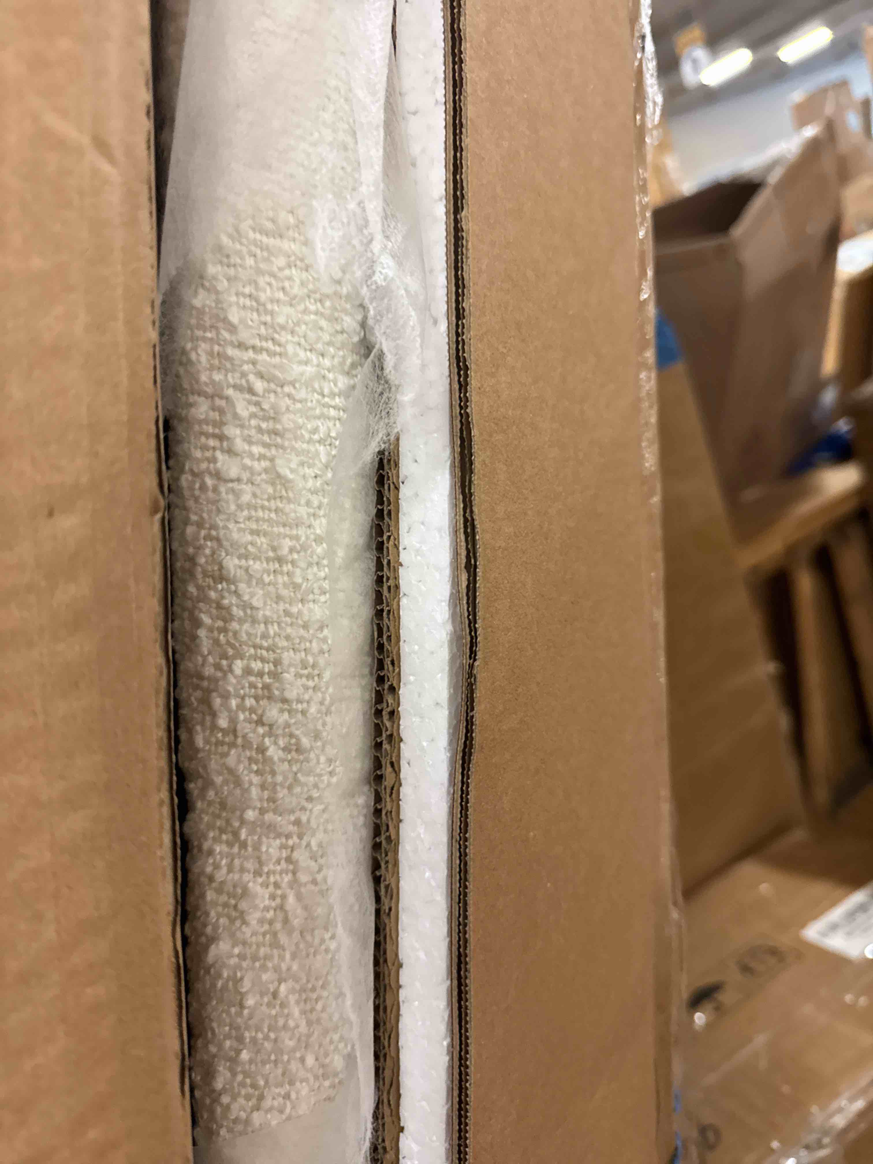 https://s3.amazonaws.com/lotting-images-prod/phillipi/BRN1817147_1779294171017.jpeg