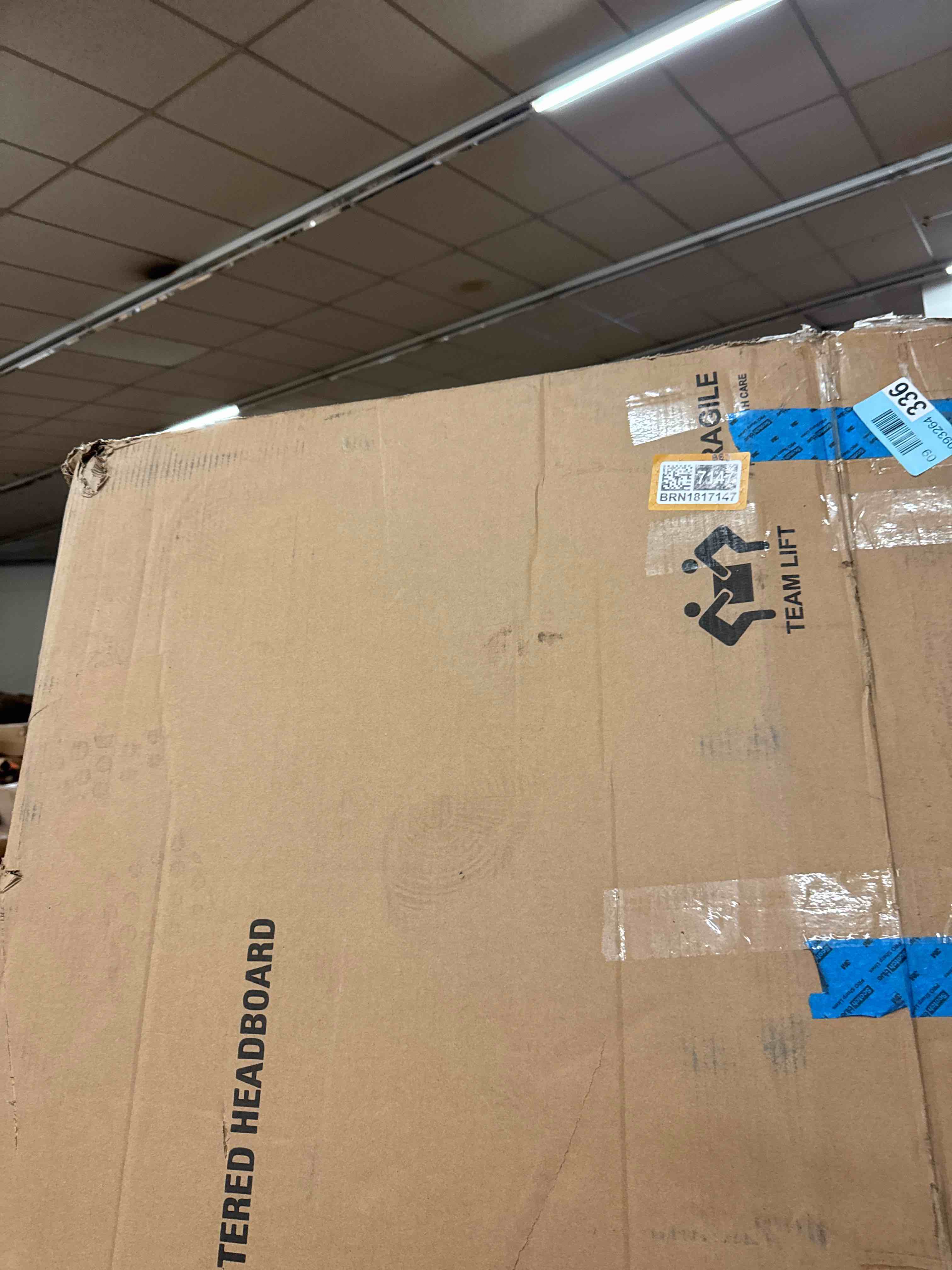 https://s3.amazonaws.com/lotting-images-prod/phillipi/BRN1817147_1779294210793.jpeg