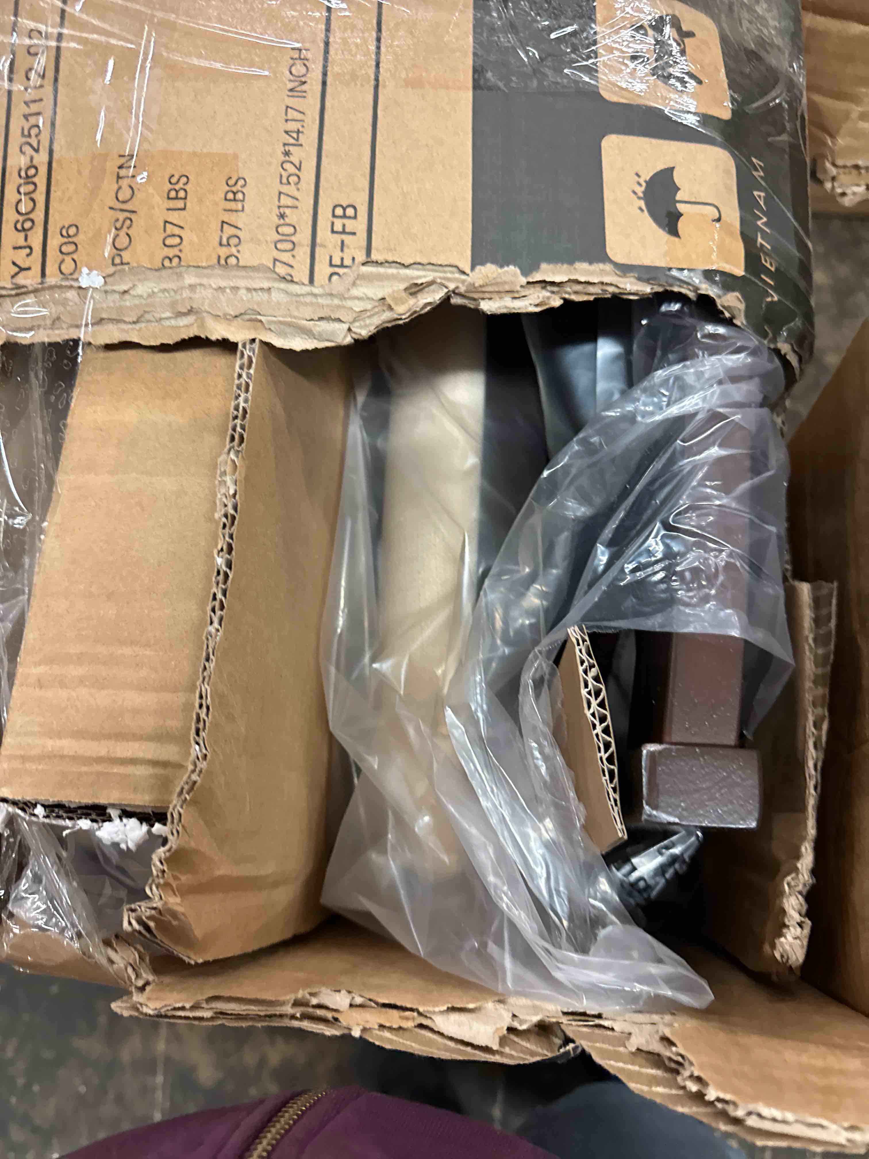 https://s3.amazonaws.com/lotting-images-prod/phillipi/BRN1817161_1779306341353.jpeg