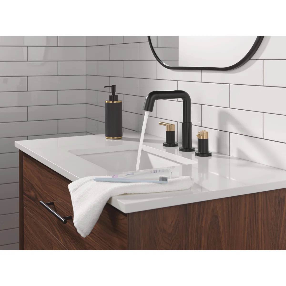 Condition photo showing New/Like New for nicoli 1.2 gpm widespread bathroom faucet with push pop-up drain assembly