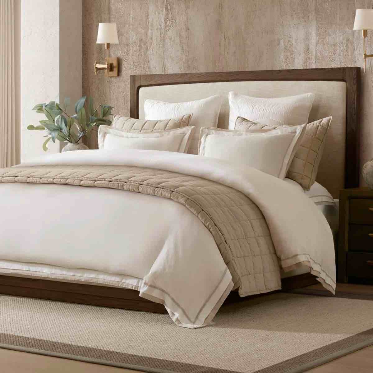Condition photo showing New/Like New for linen blend double flange duvet cover set